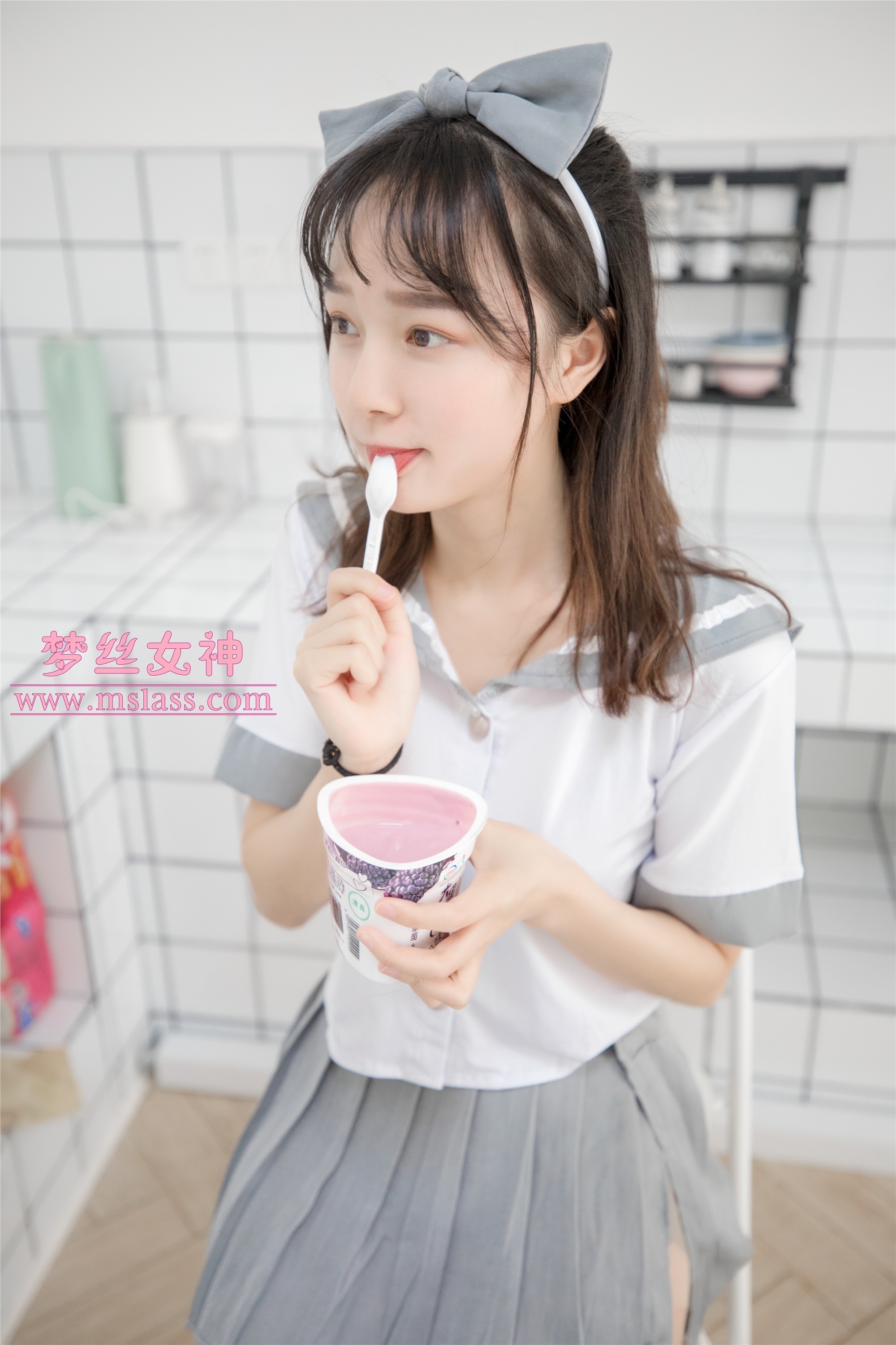 MSLASS梦丝女神 - 玥玥 白色丝袜空间