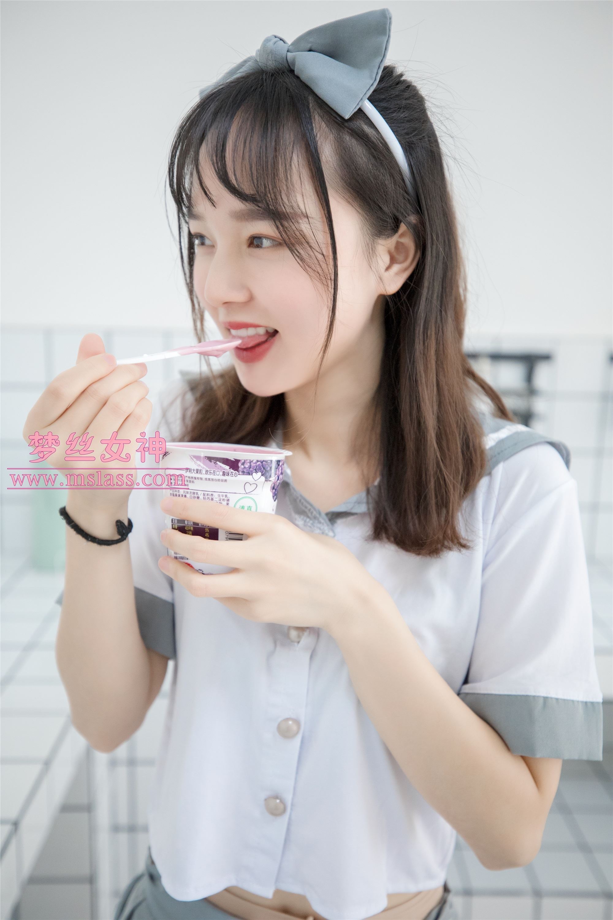 MSLASS梦丝女神 - 玥玥 白色丝袜空间