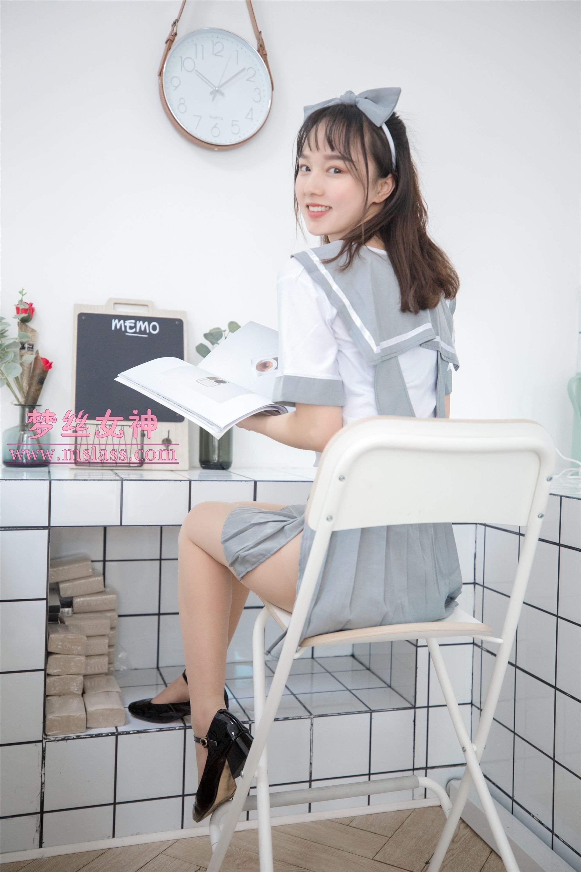 MSLASS梦丝女神 - 玥玥 白色丝袜空间