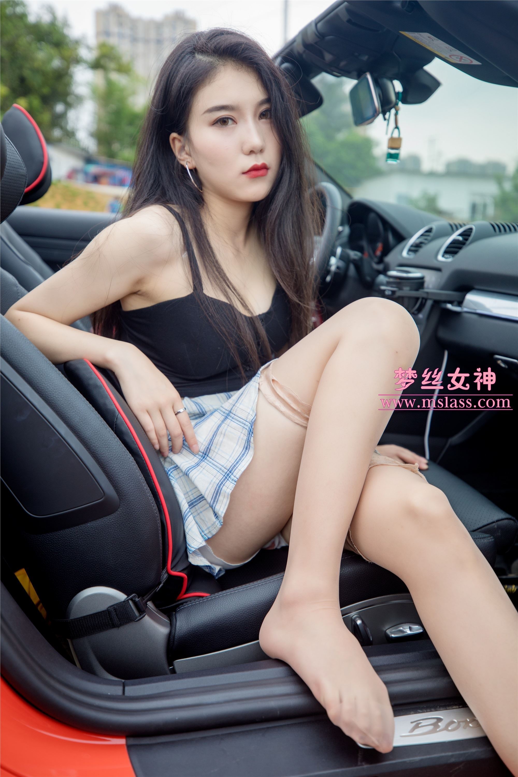 MSLASS梦丝女神 - 苏安希 跑车丝袜女神