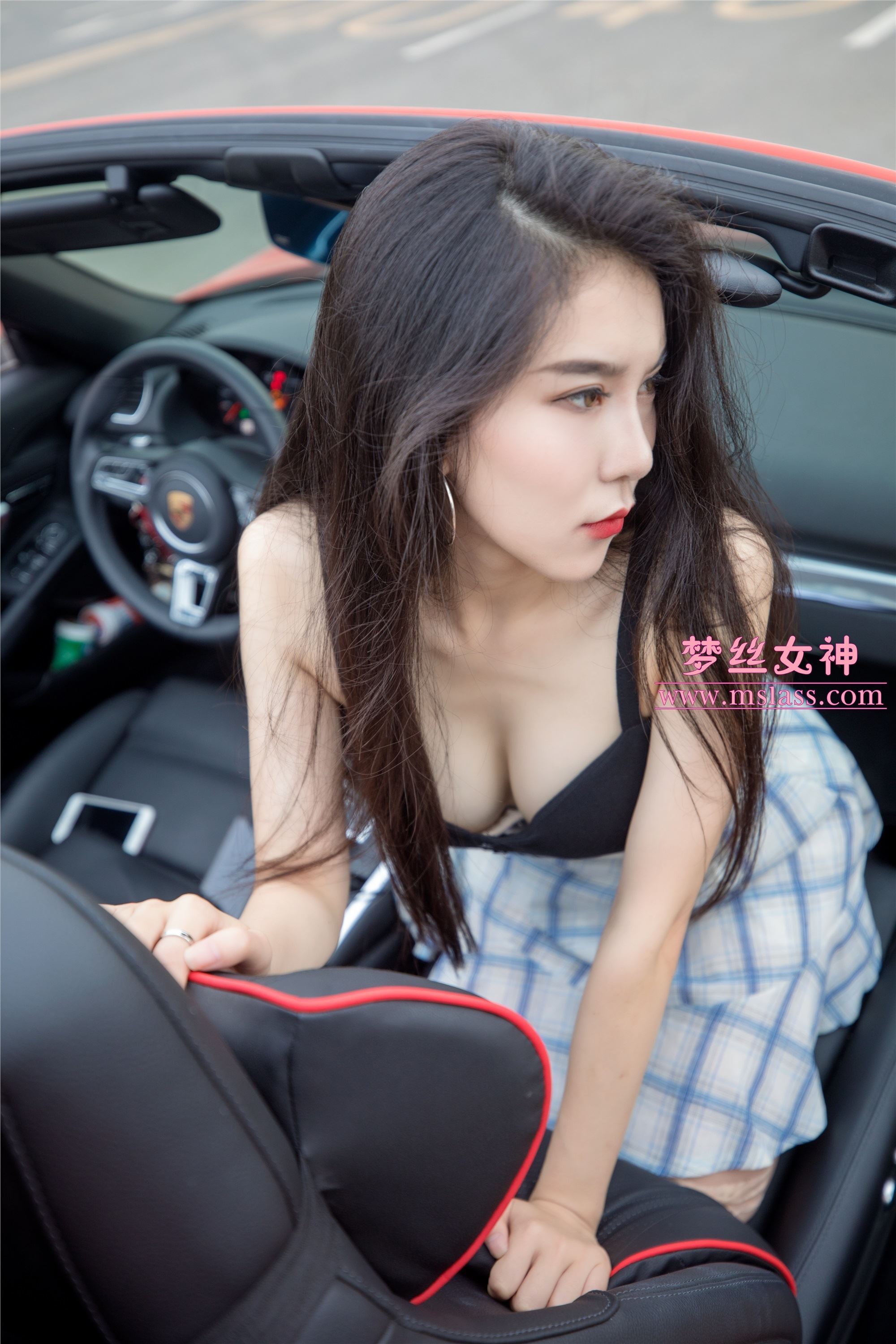MSLASS梦丝女神 - 苏安希 跑车丝袜女神