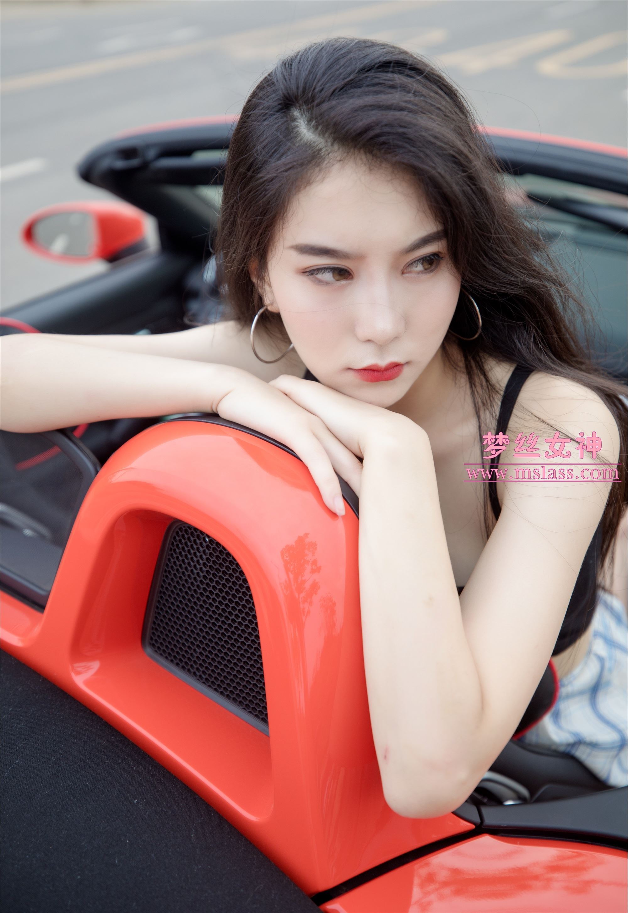 MSLASS梦丝女神 - 苏安希 跑车丝袜女神