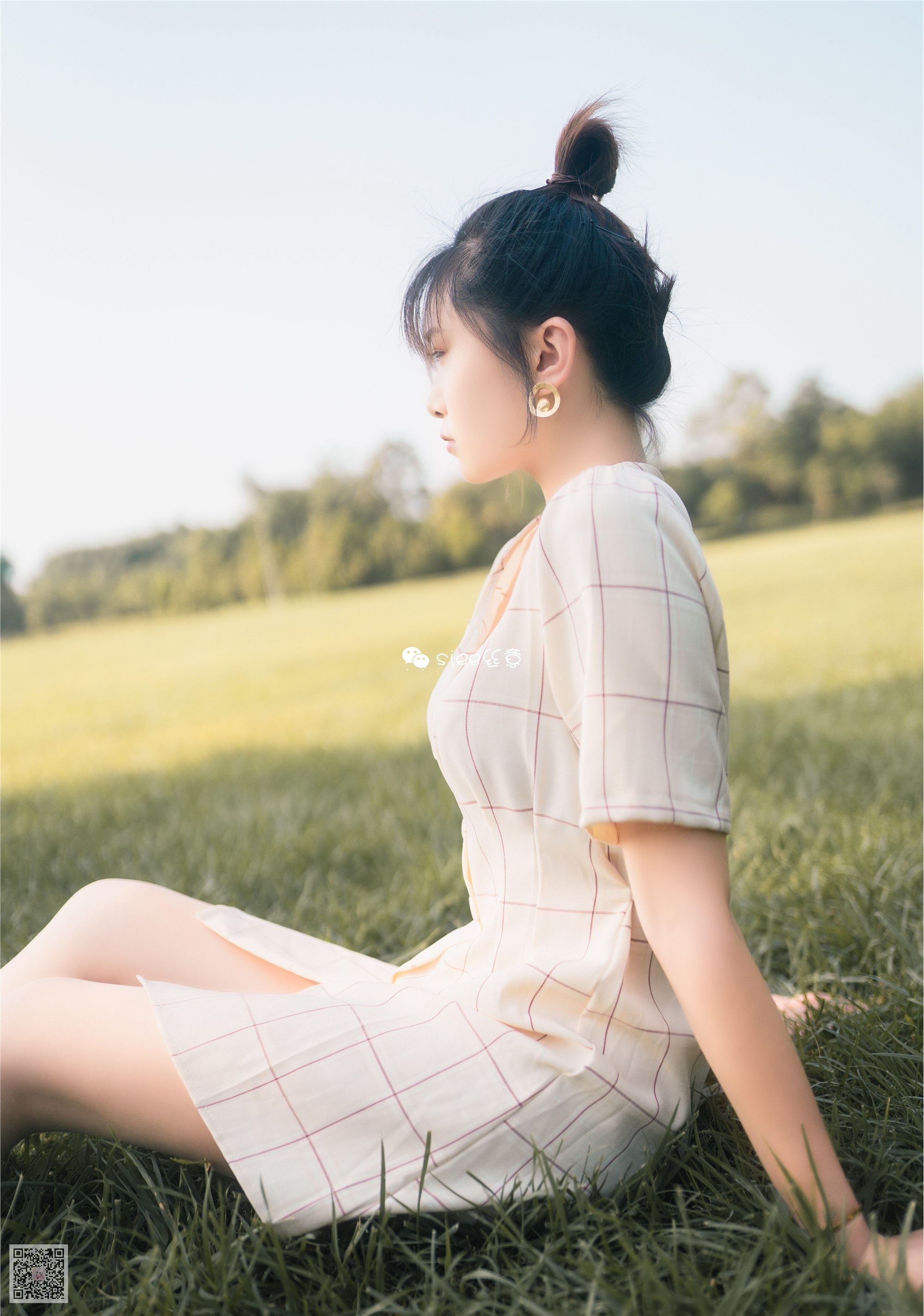 SIEE丝意  No.329 冰冰 花开无语，叶落有声