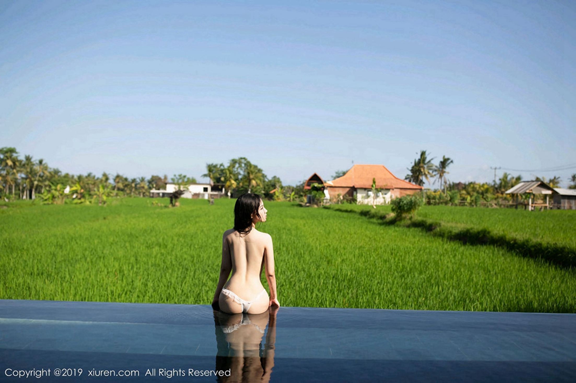 XiuRen秀人网  2019.08.13 No.1615 徐微微mia