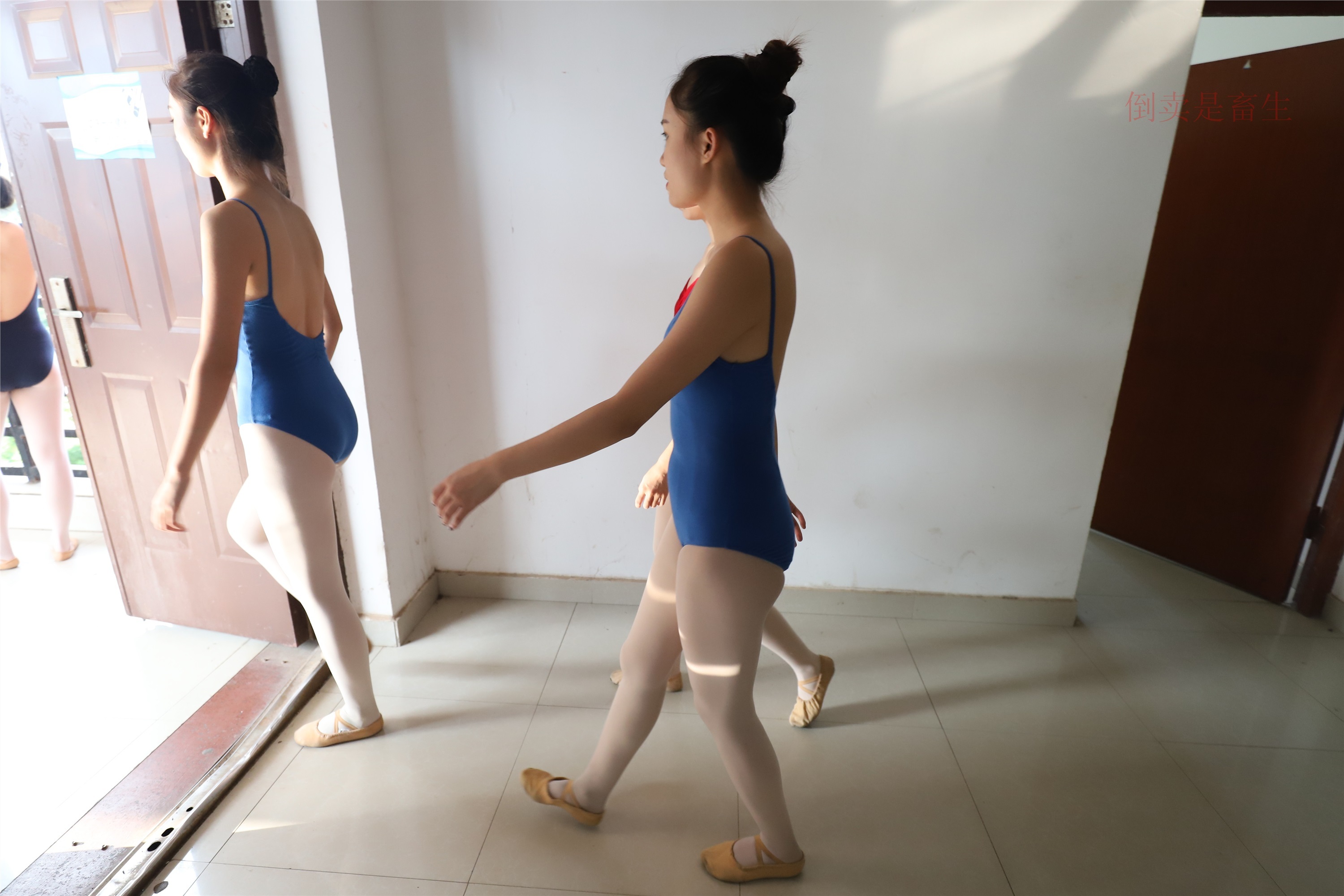 大西瓜美女图片 W002 舞蹈服饰434P1