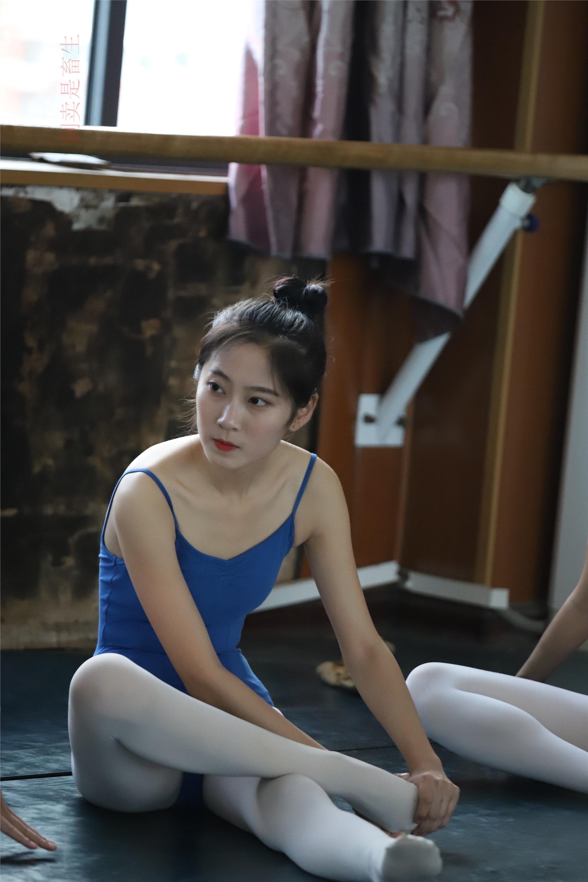 大西瓜美女图片 W002 舞蹈服饰434P2