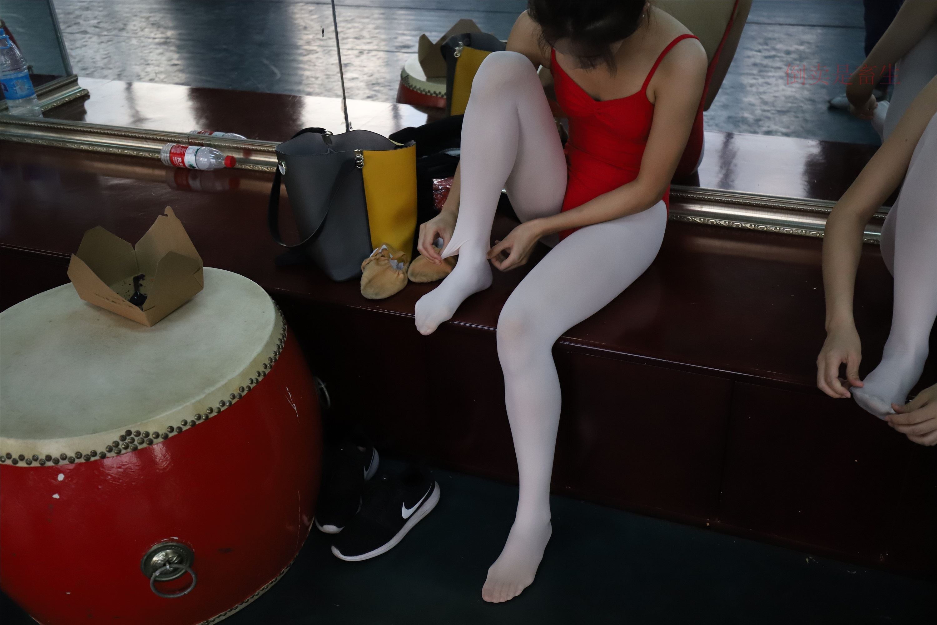 大西瓜美女图片 W002 舞蹈服饰434P3