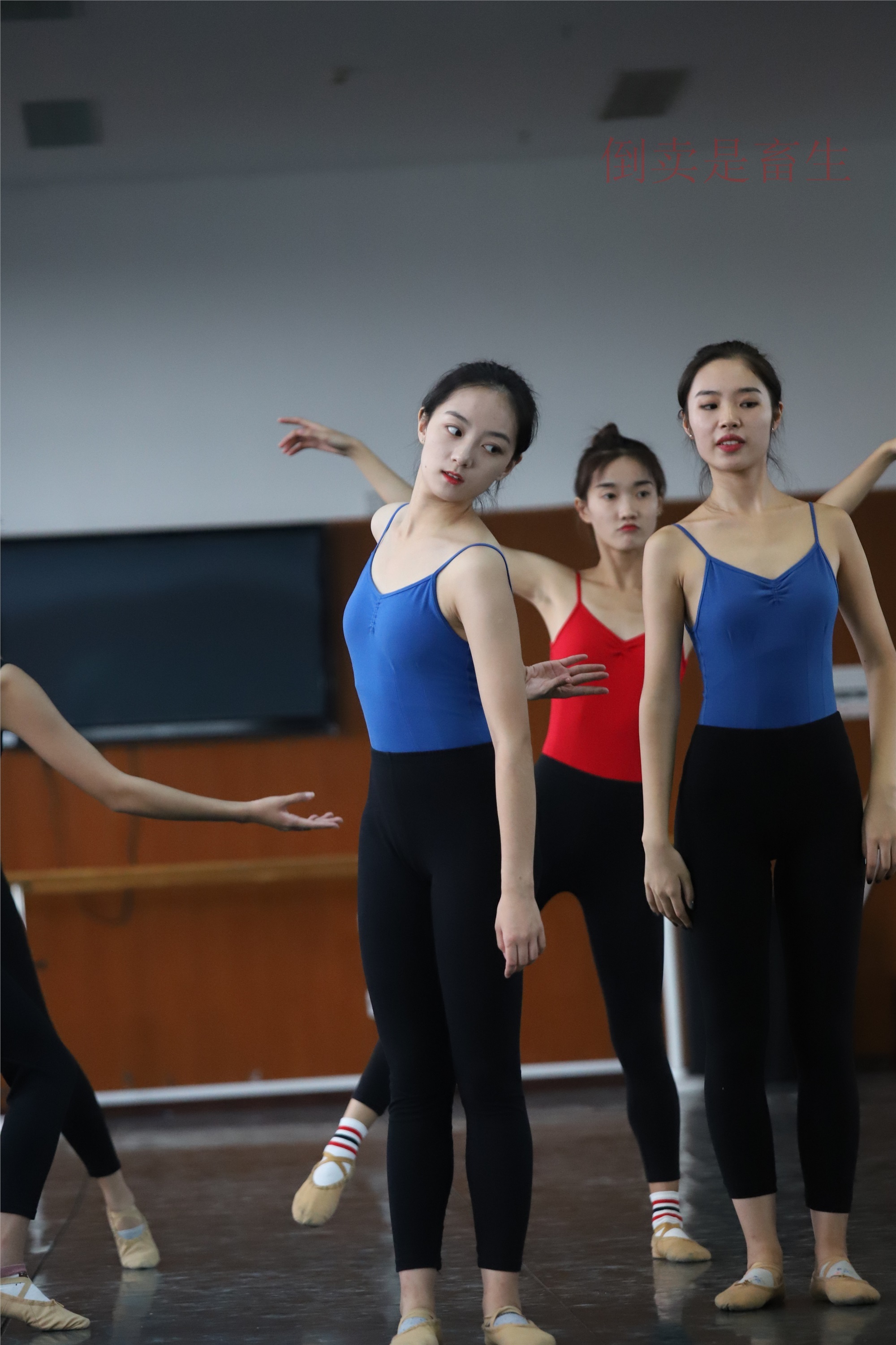 大西瓜美女图片 W003 舞蹈芭裤630p1