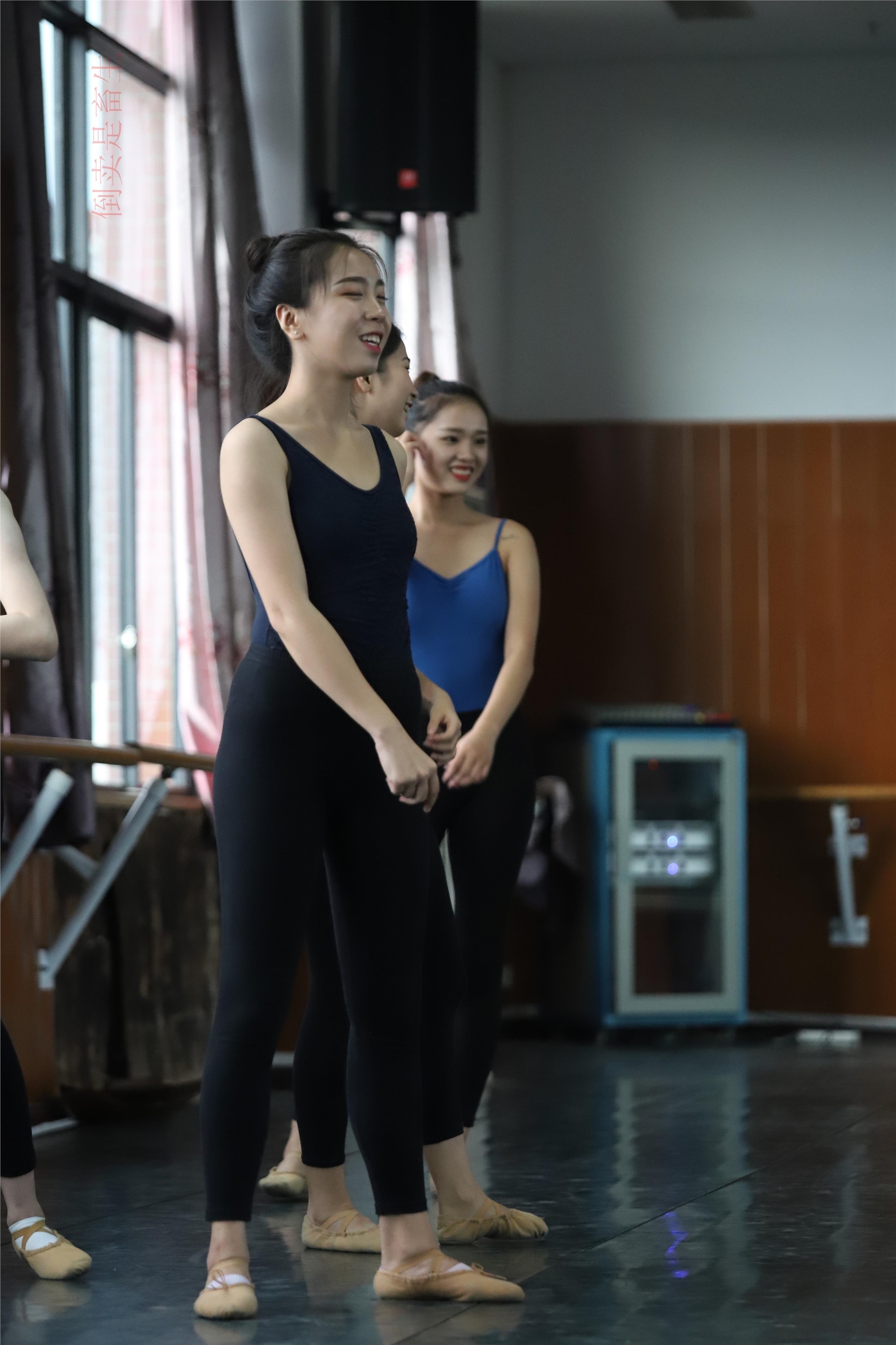 大西瓜美女图片 W003 舞蹈芭裤630p1