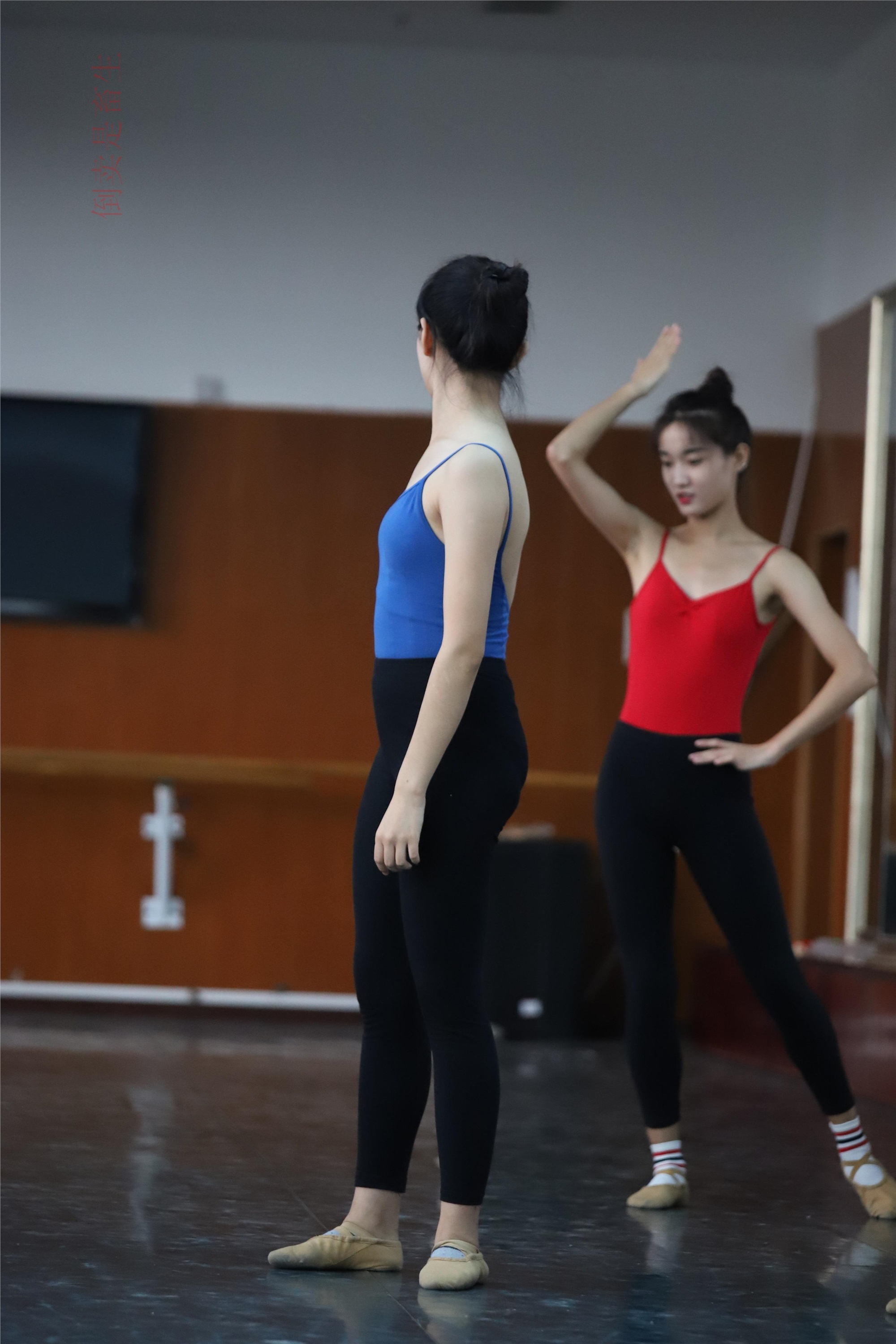 大西瓜美女图片 W003 舞蹈芭裤630p1