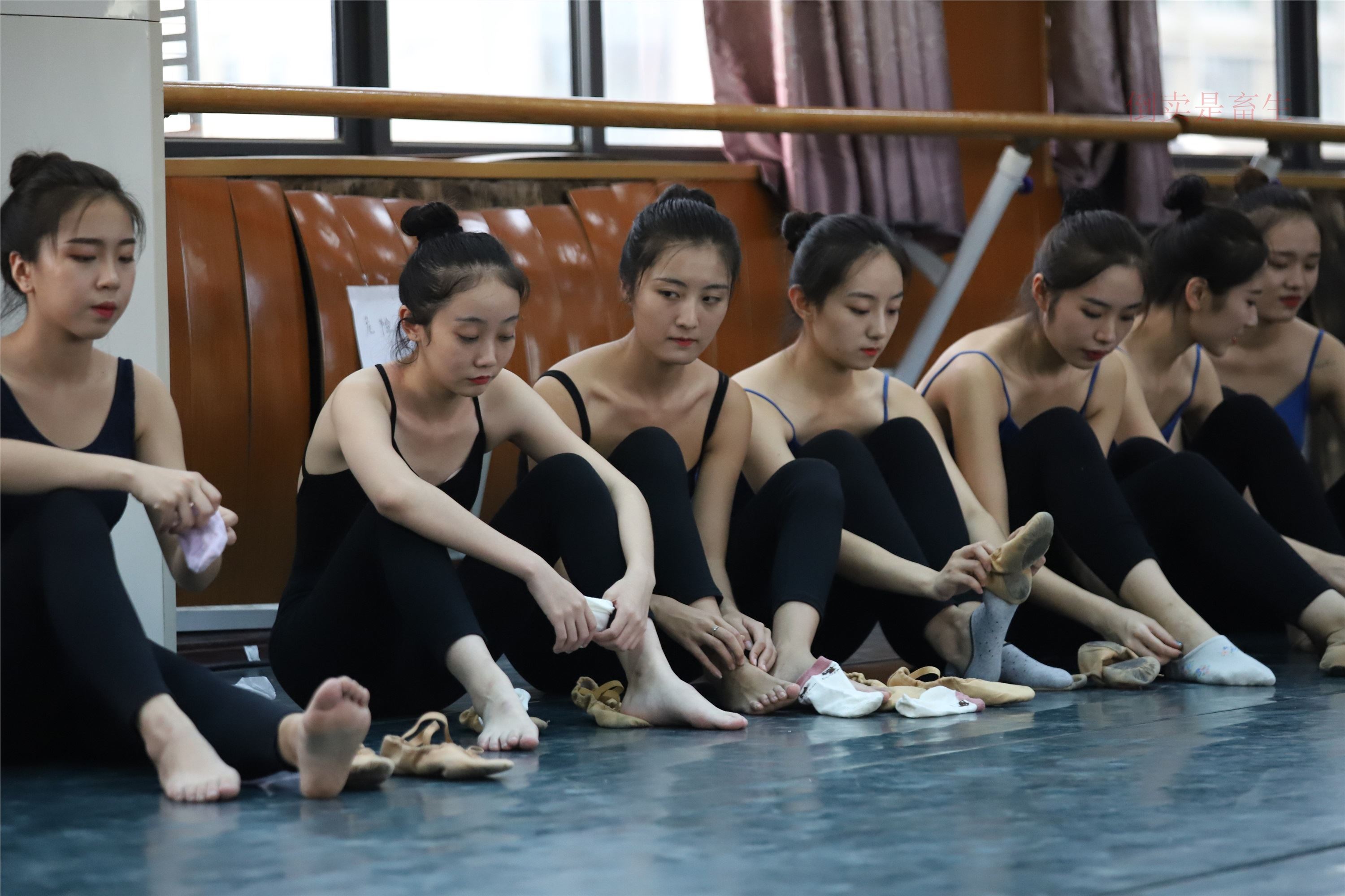 大西瓜美女图片 W003 舞蹈芭裤630p2