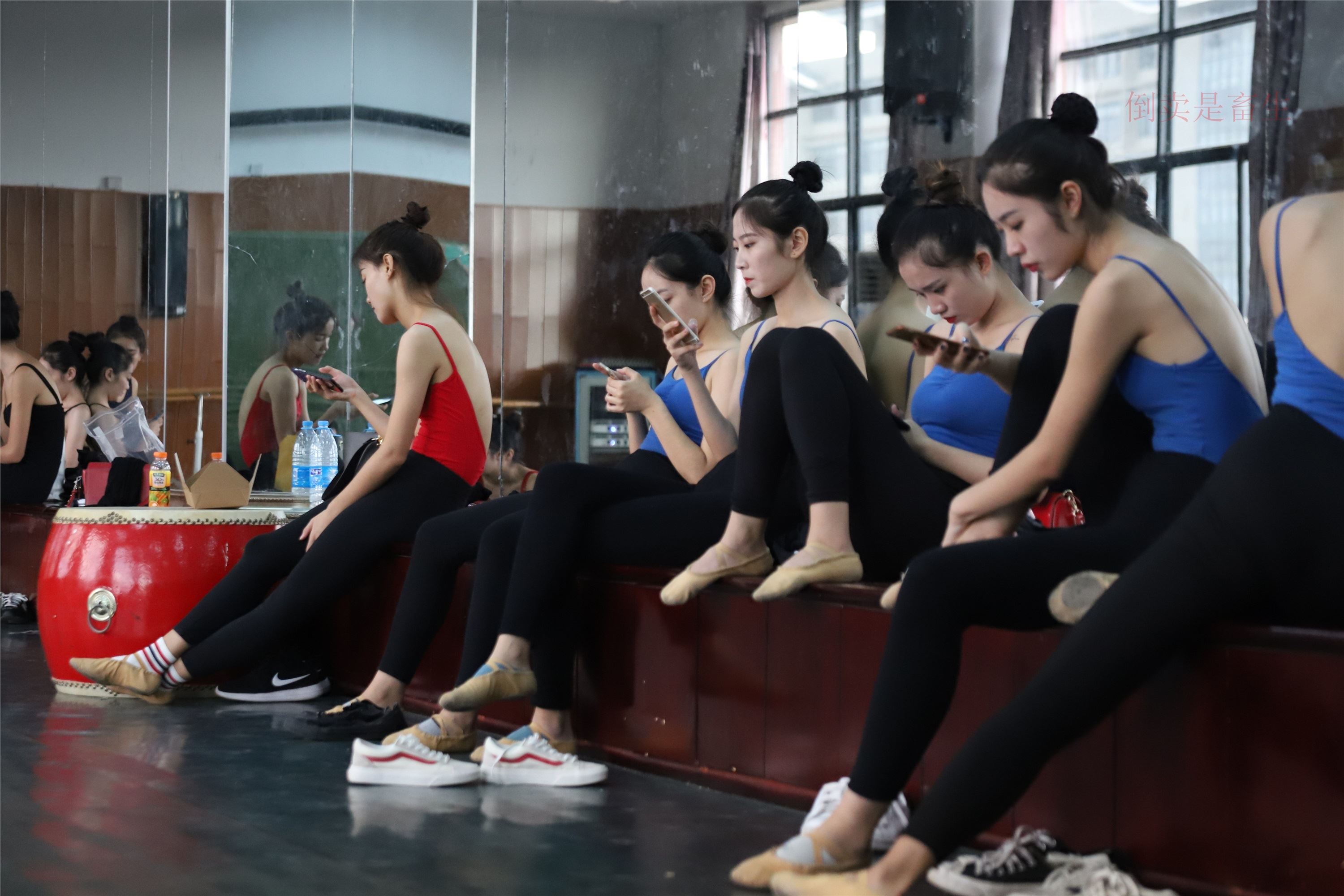 大西瓜美女图片 W003 舞蹈芭裤630p2