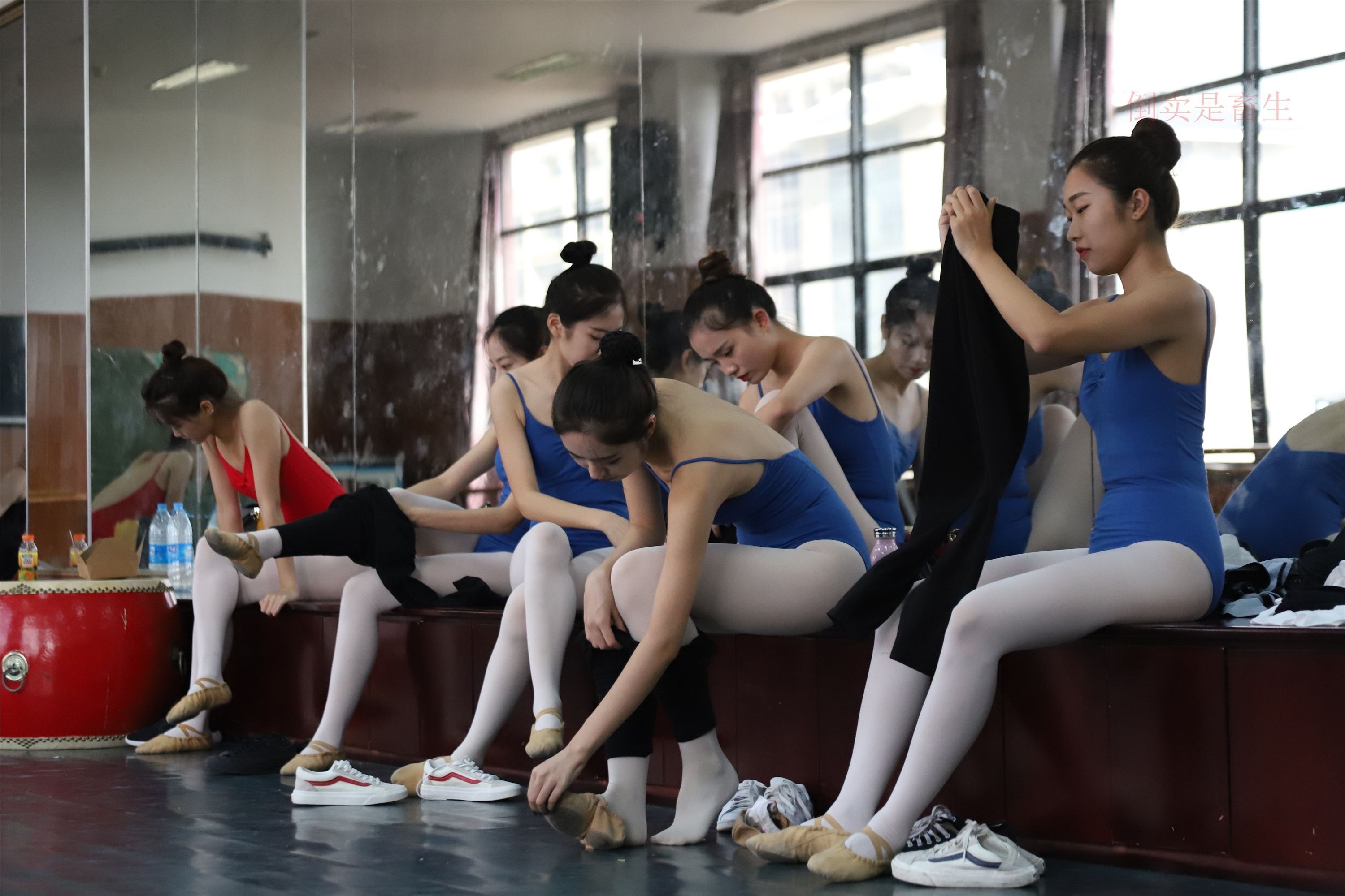 大西瓜美女图片 W003 舞蹈芭裤630p2