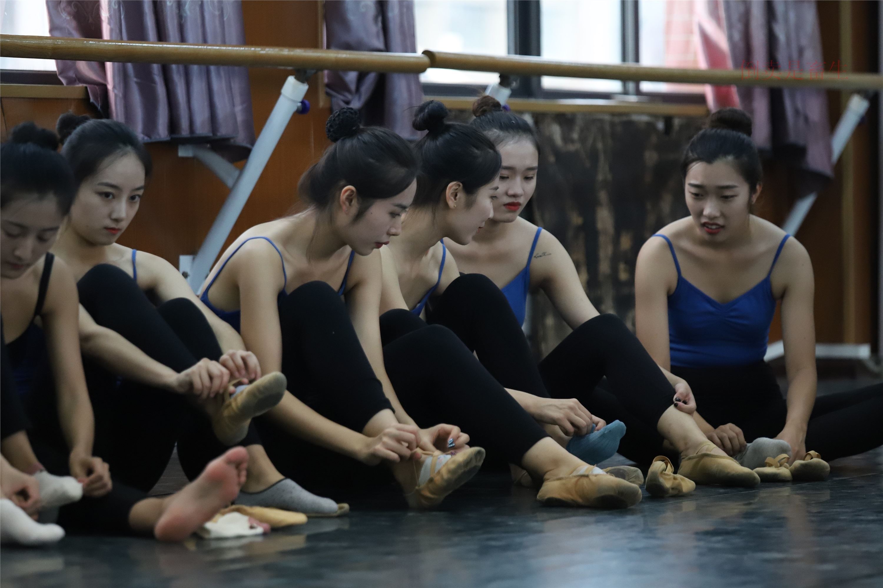 大西瓜美女图片 W003 舞蹈芭裤630p2