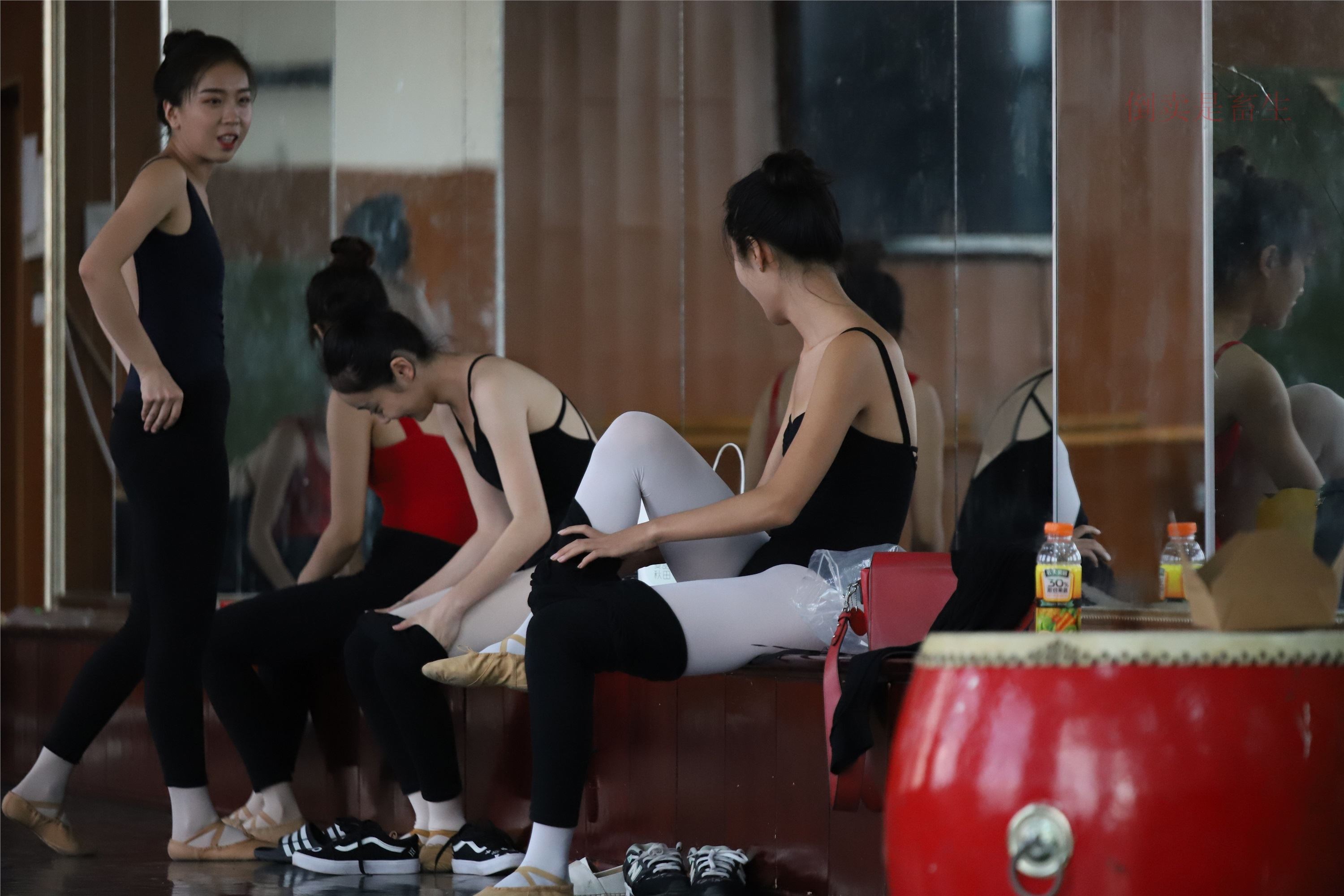 大西瓜美女图片 W003 舞蹈芭裤630p2