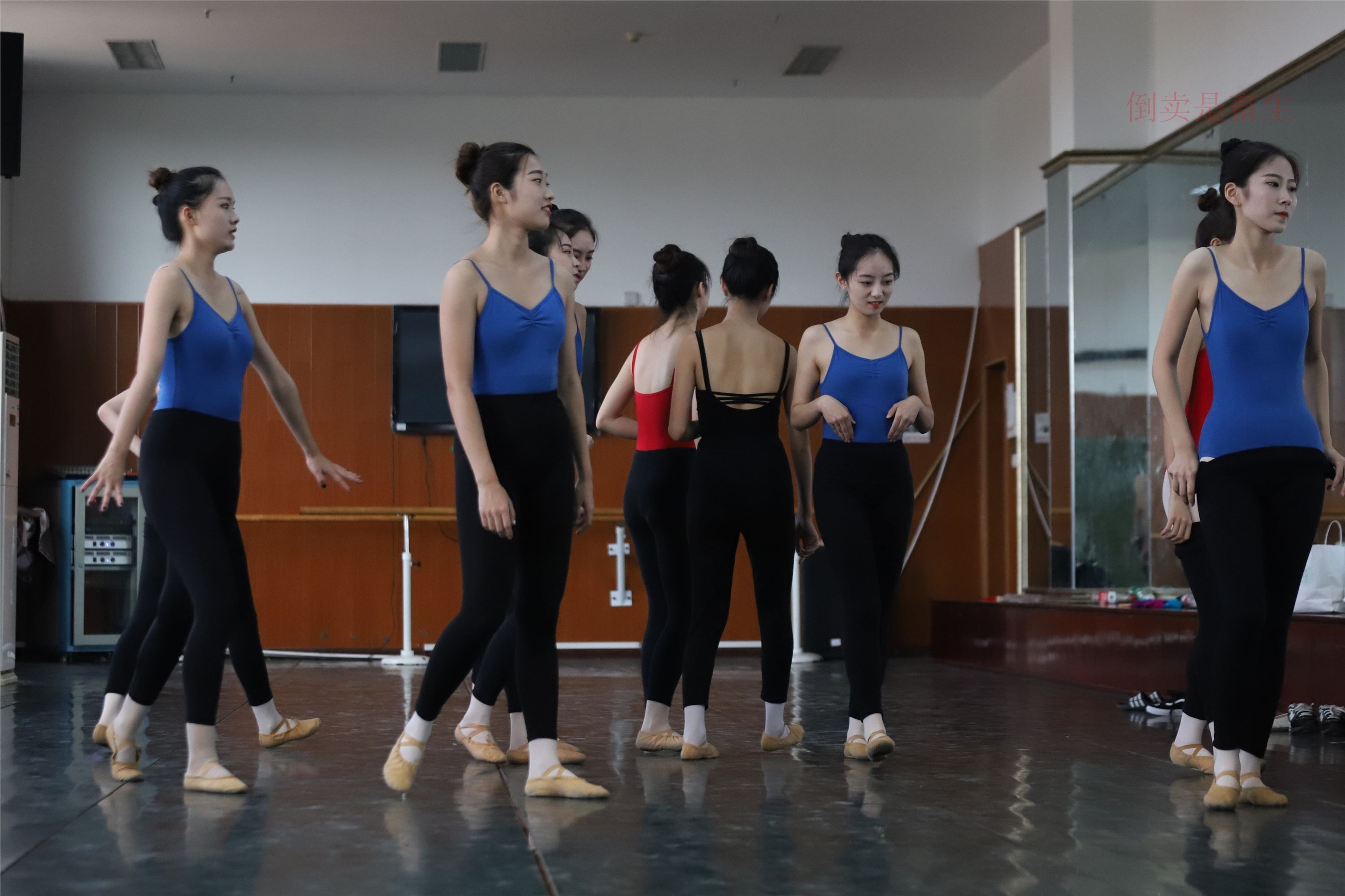 大西瓜美女图片 W003 舞蹈芭裤630p2