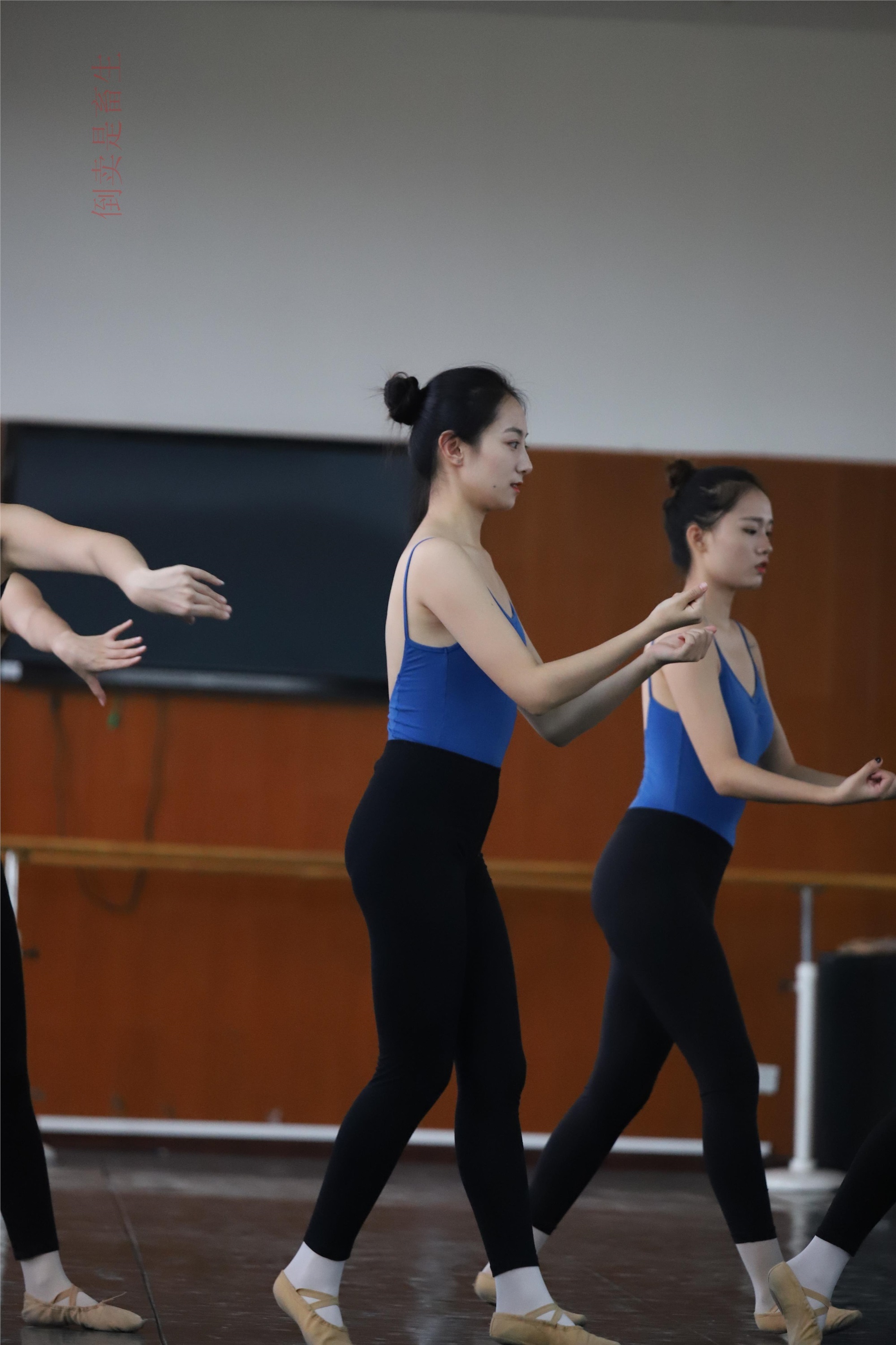 大西瓜美女图片 W003 舞蹈芭裤630p4