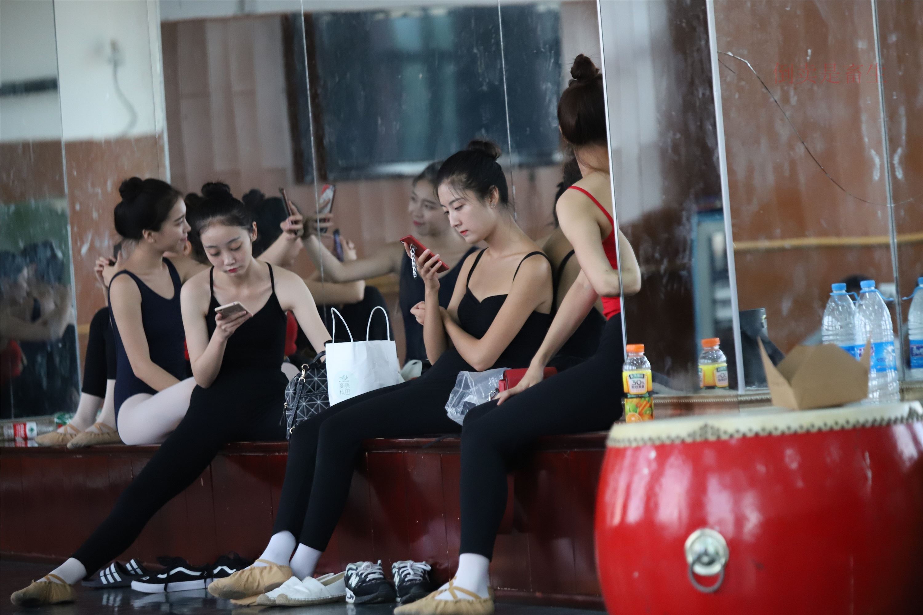 大西瓜美女图片 W003 舞蹈芭裤630p4