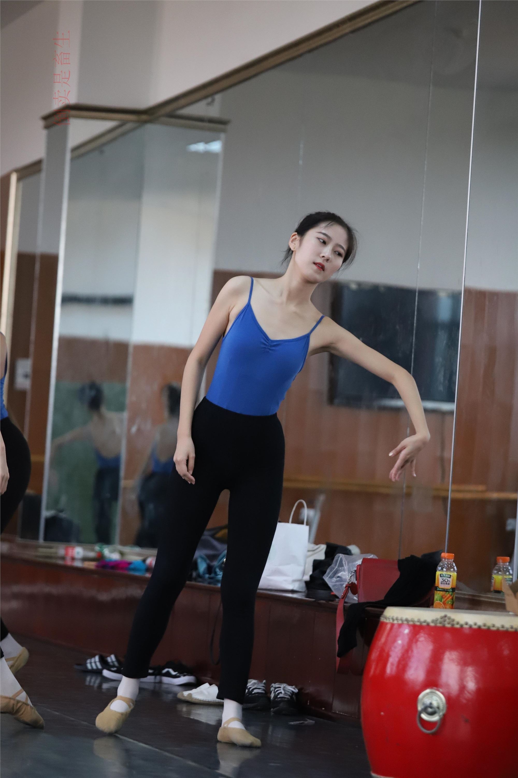 大西瓜美女图片 W003 舞蹈芭裤630p4