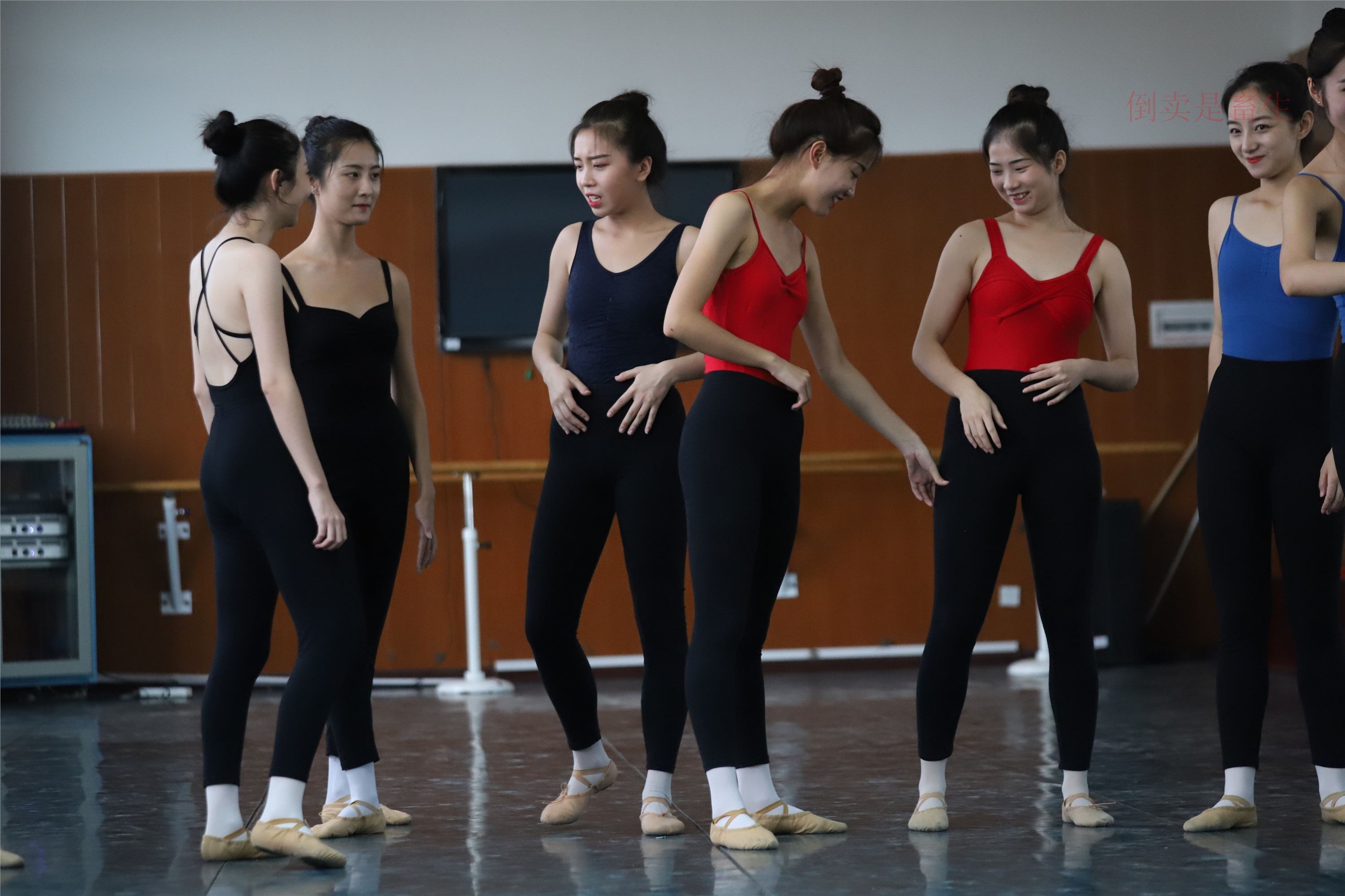 大西瓜美女图片 W003 舞蹈芭裤630p4