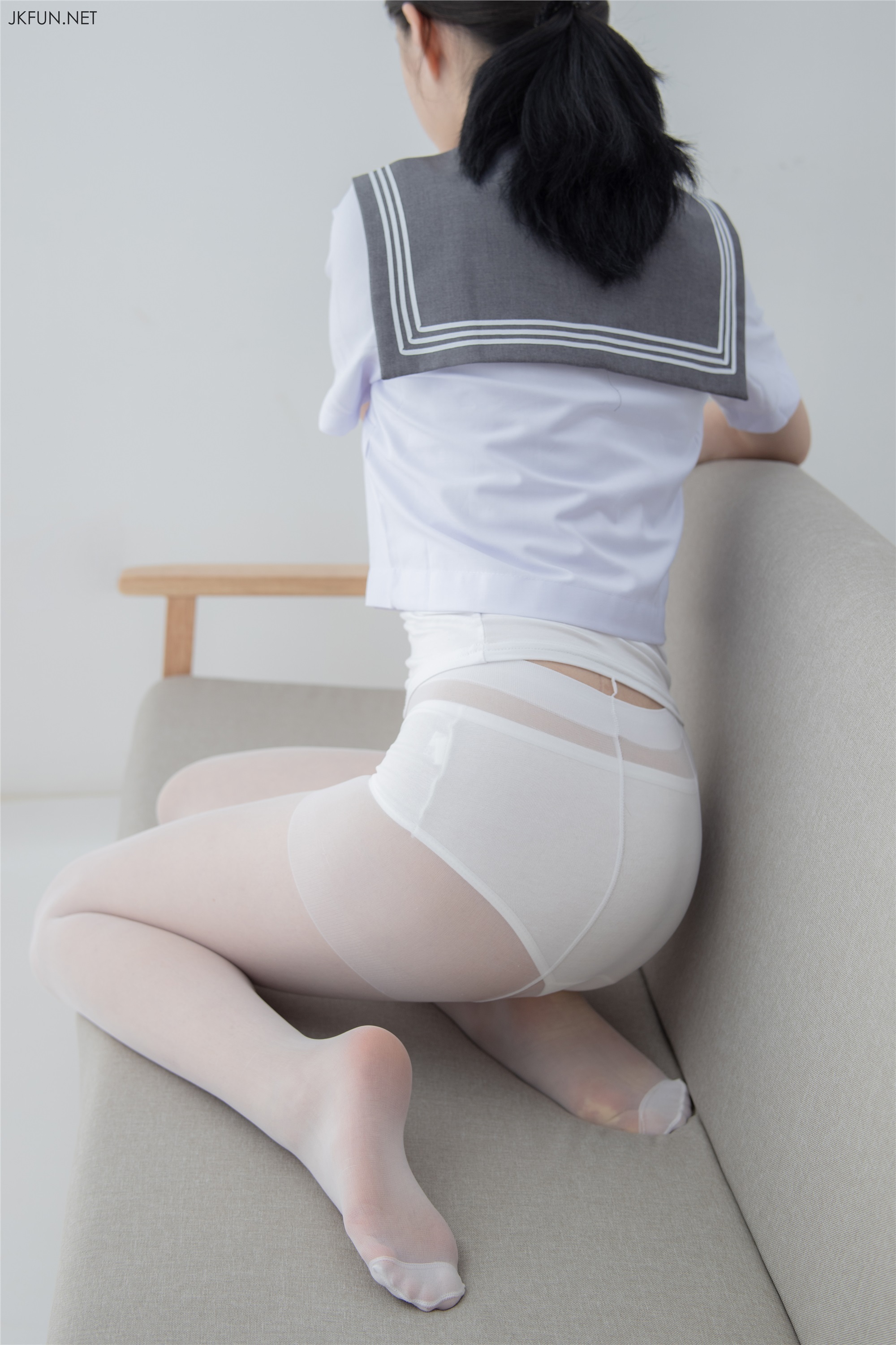 森萝财团写真 - JKFUN-018 15D超薄白丝 小青