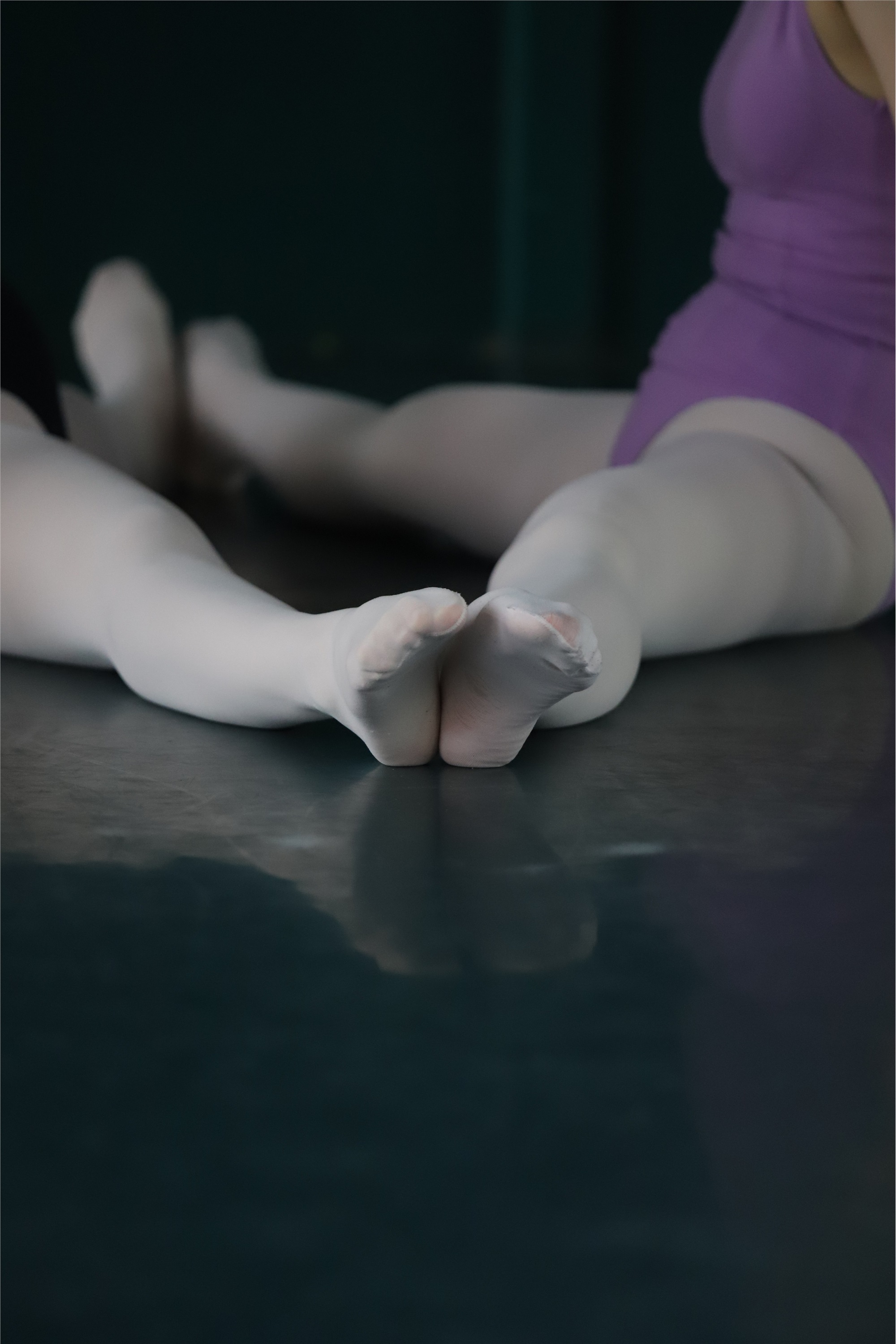 大西瓜美女图片 W004 多色舞蹈服 650p2