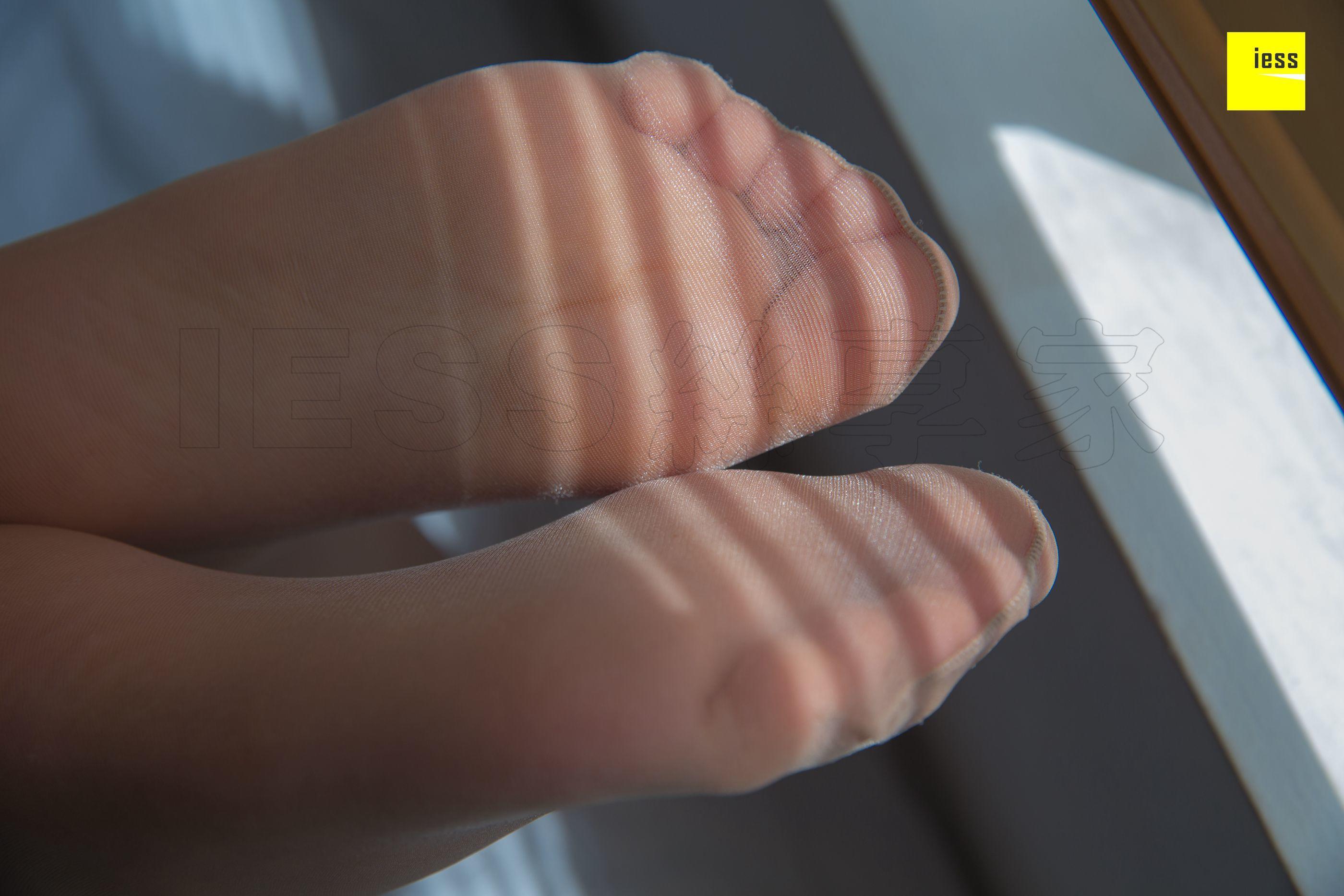 IESS异思趣向  2018.08.13 丝享家293：《百叶窗下的秘密》文欣