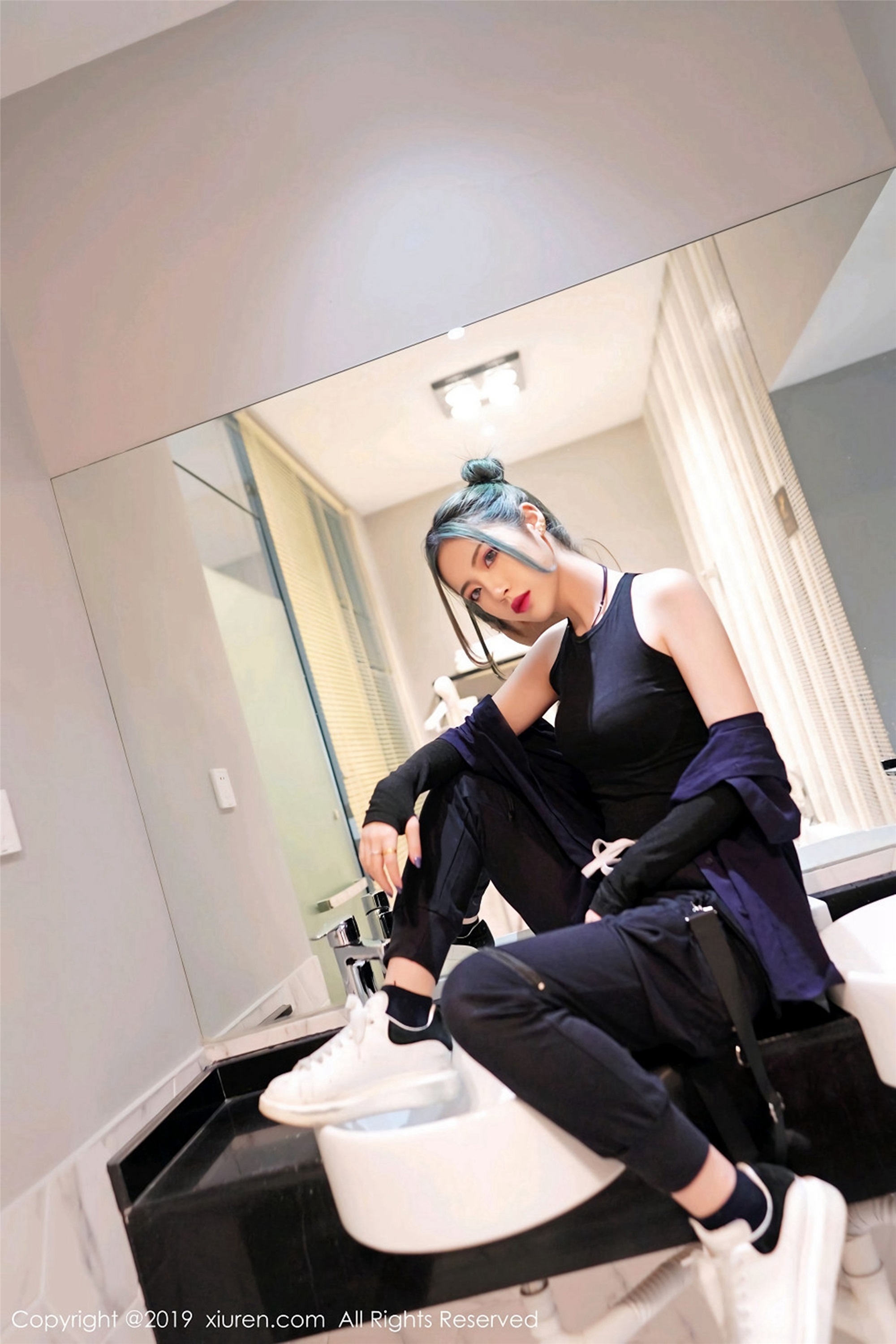 秀人网美媛馆 2019-07-16 Vol.1550 贾诗晗