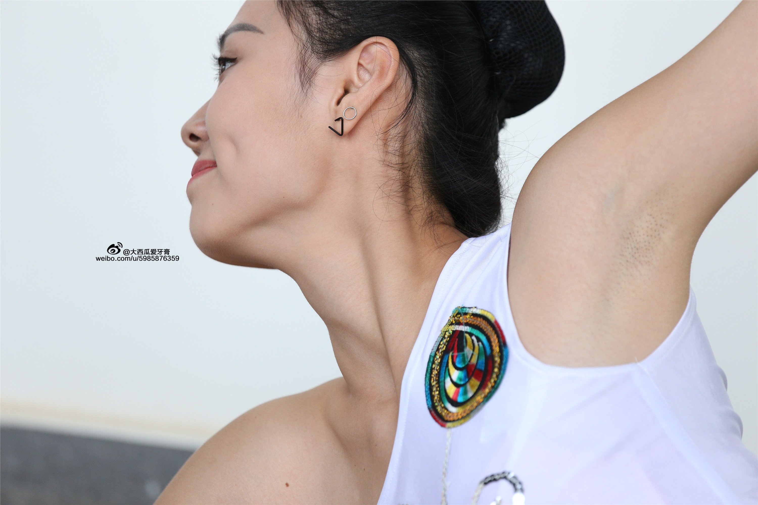 大西瓜美女图片 W006 舞蹈家1-文君 绿裙1