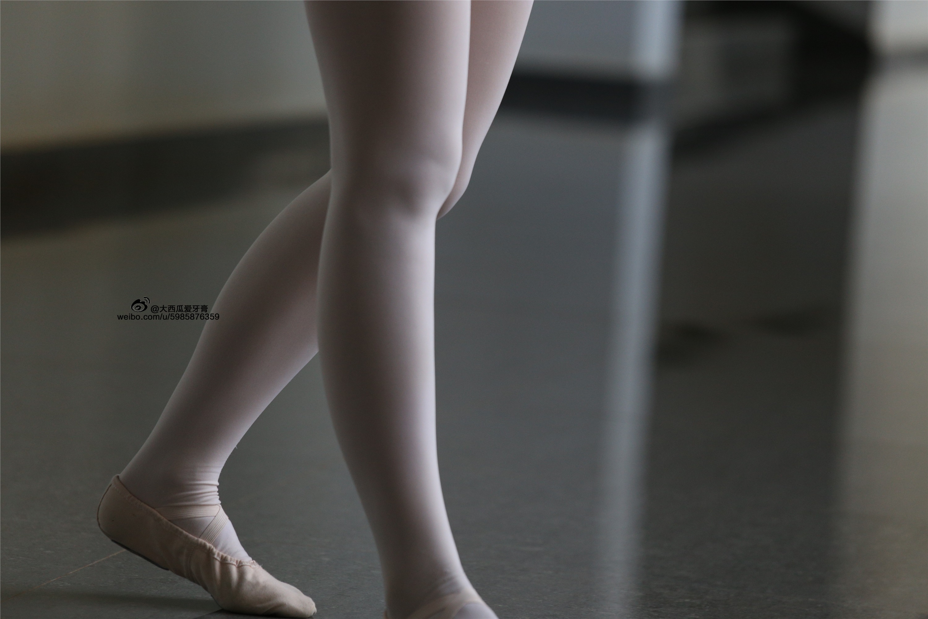 大西瓜美女图片 W007 舞蹈家1-文君21