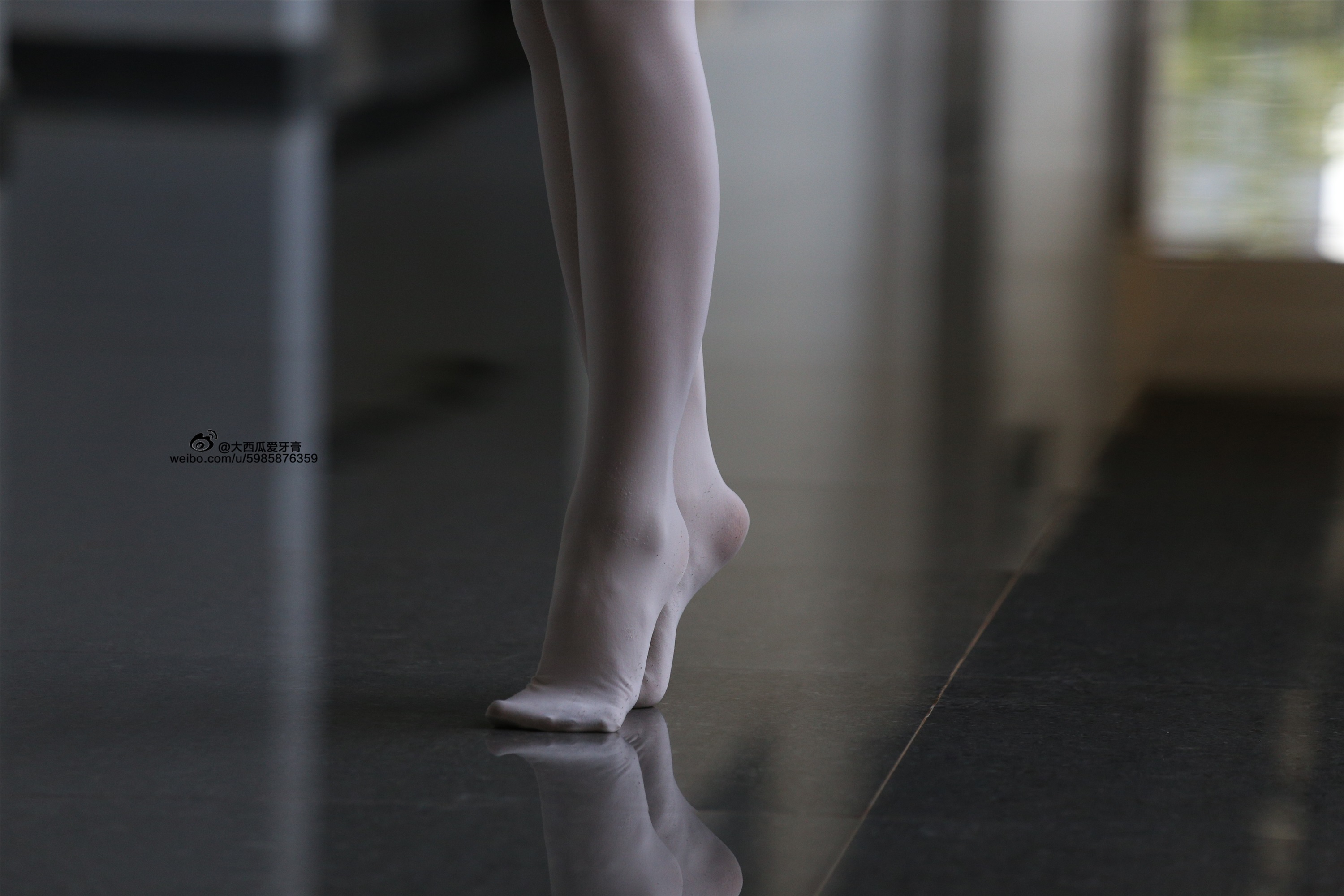 大西瓜美女图片 W007 舞蹈家1-文君21