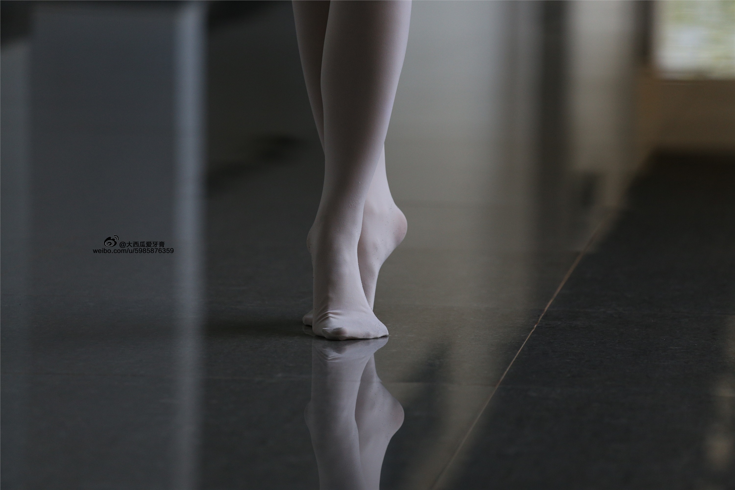 大西瓜美女图片 W007 舞蹈家1-文君21