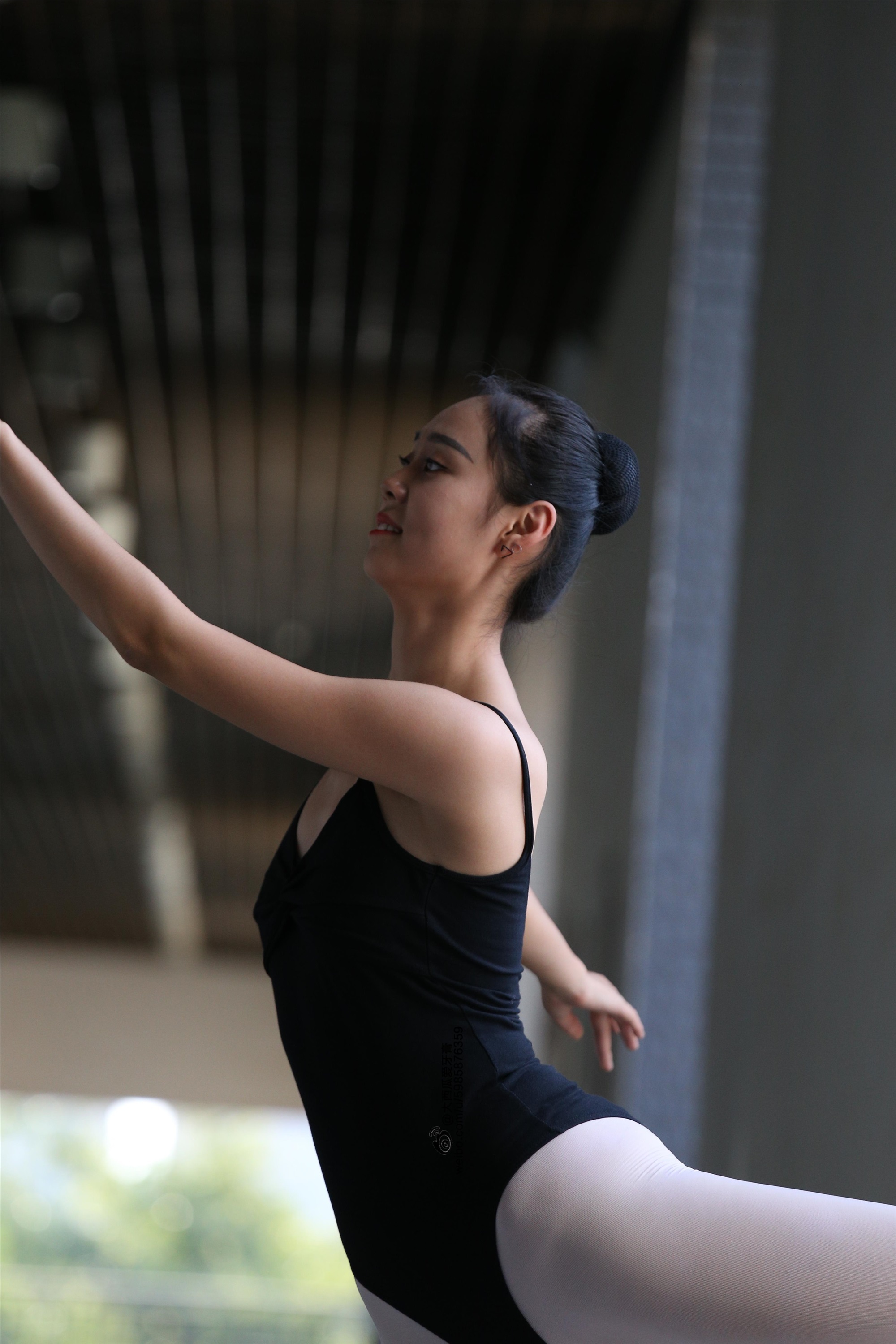 大西瓜美女图片 W007 舞蹈家1-文君23