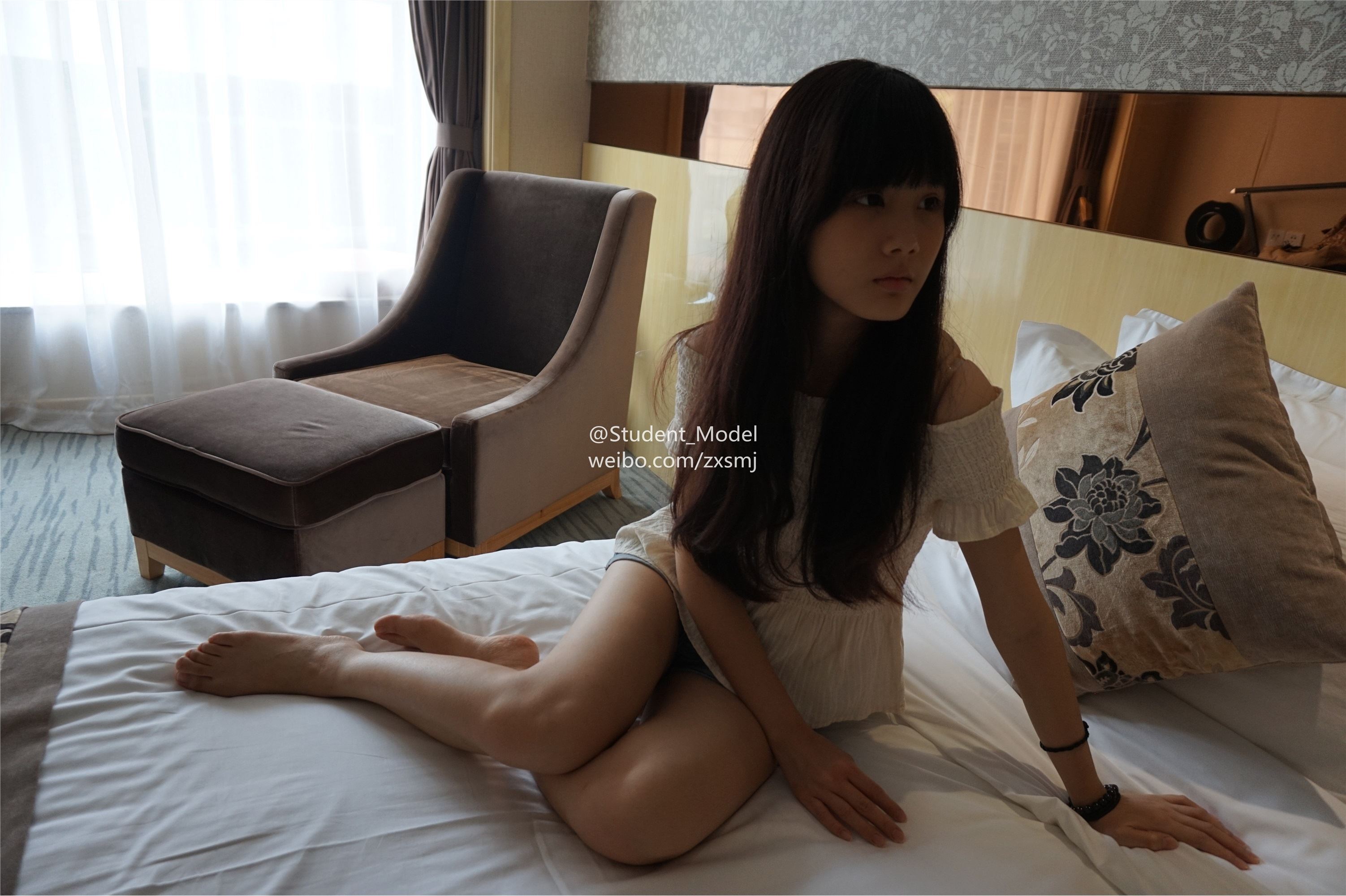 学生模特 套图 怪兽