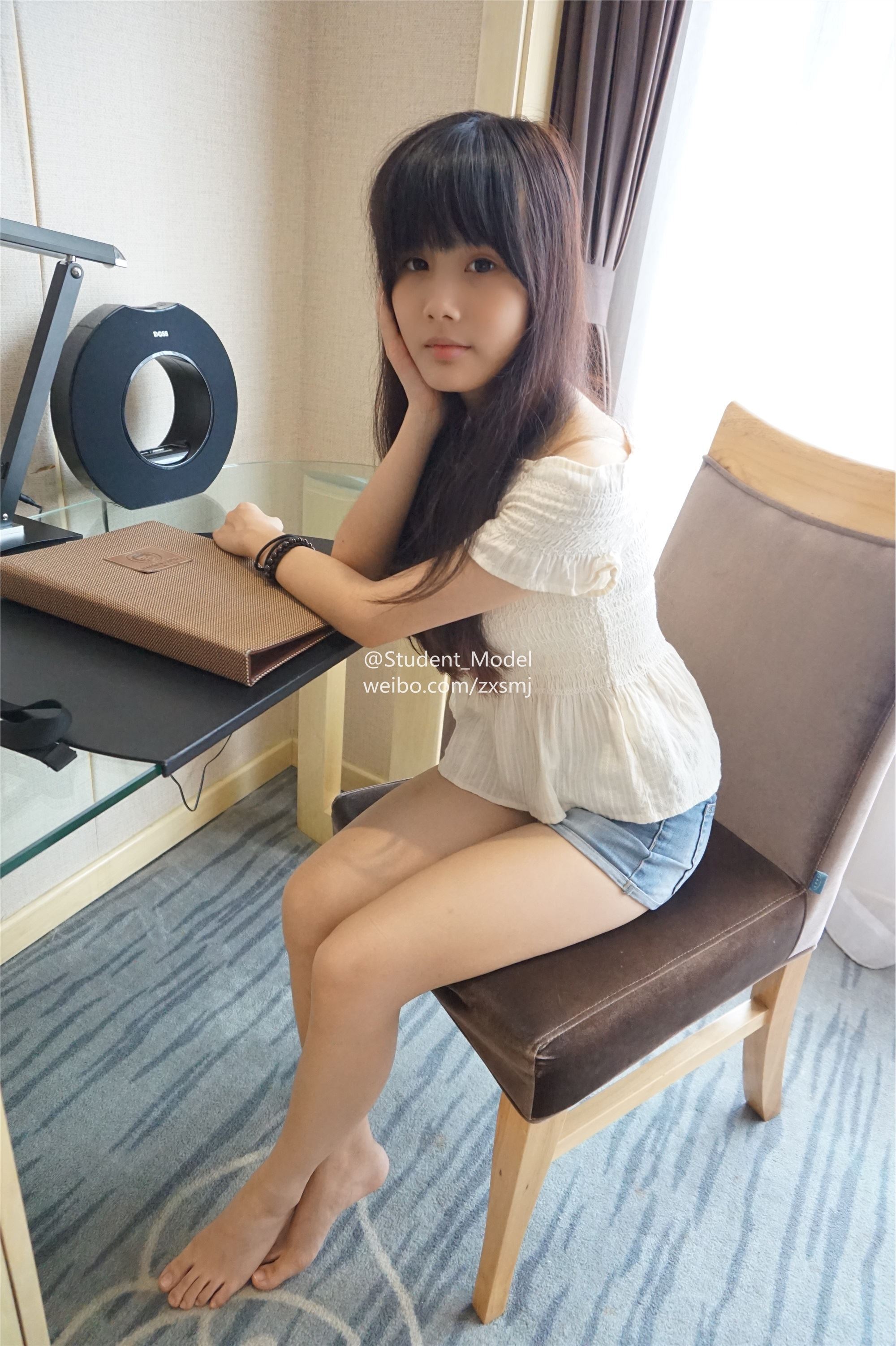 学生模特 套图 怪兽