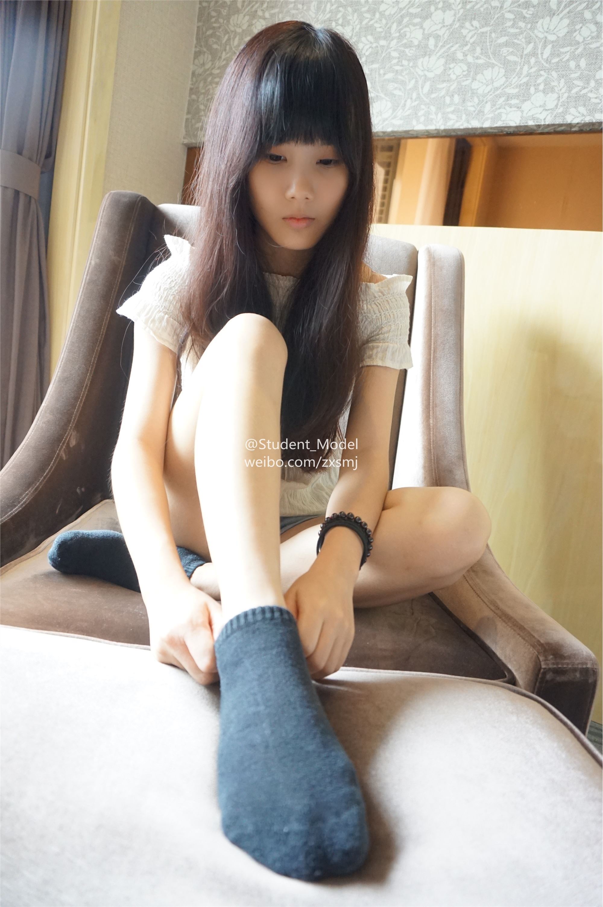 学生模特 套图 怪兽