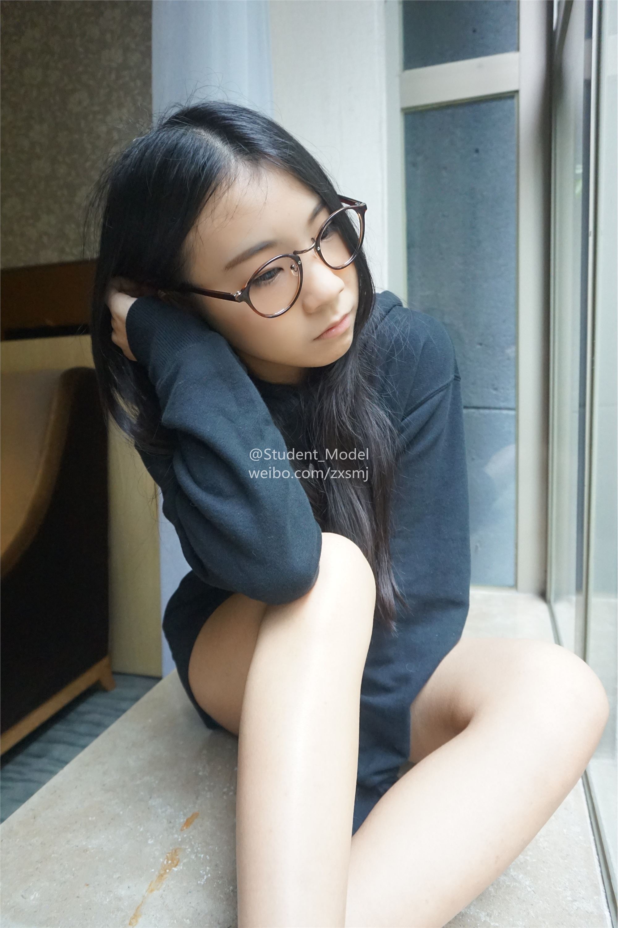 学生模特 套图 超嫩的小Q