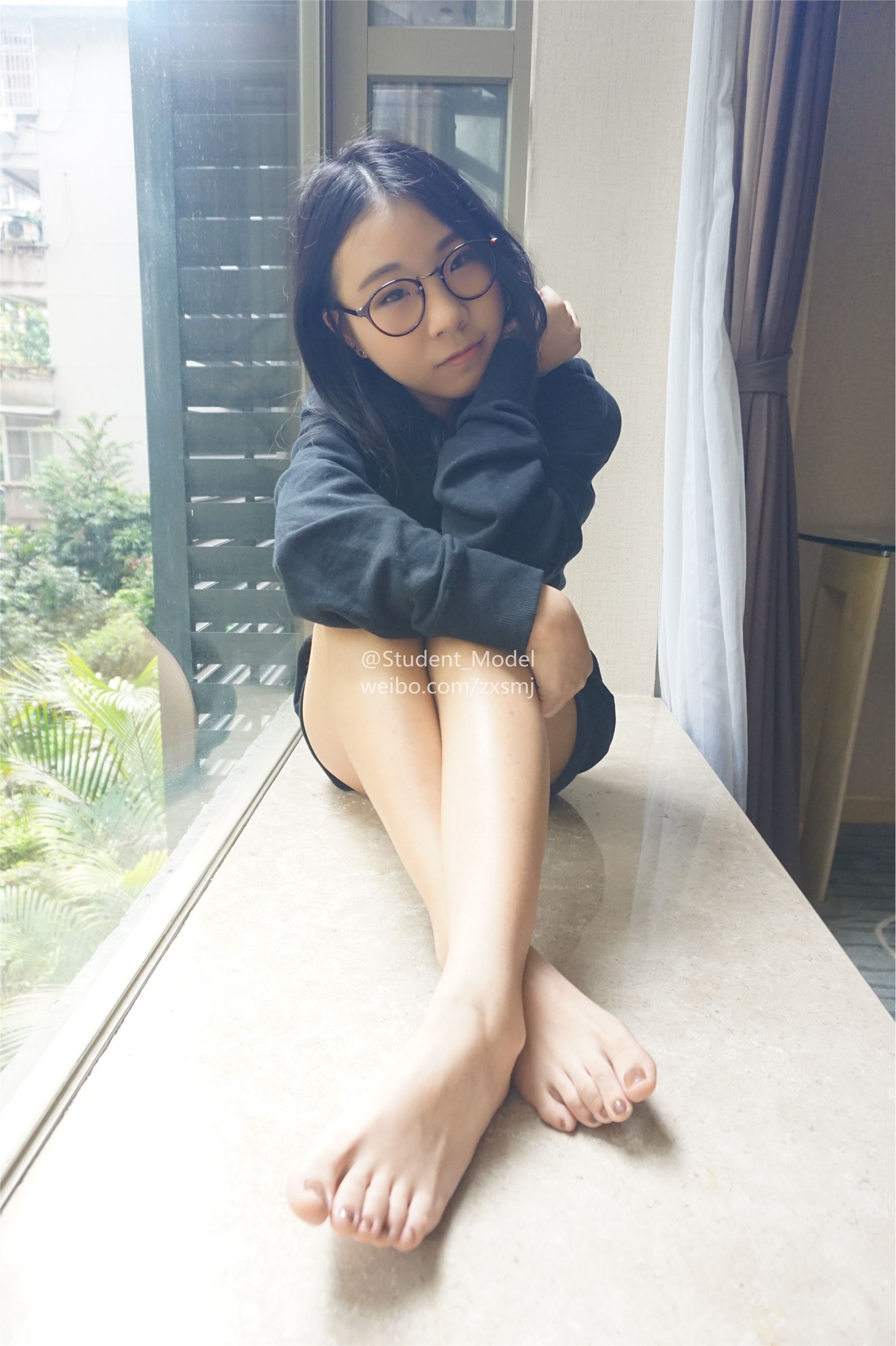 学生模特 套图 超嫩的小Q