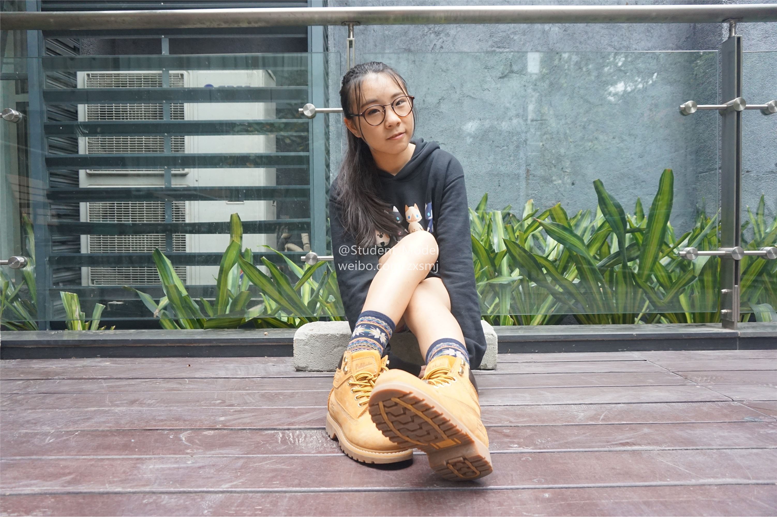 学生模特 套图 超嫩的小Q