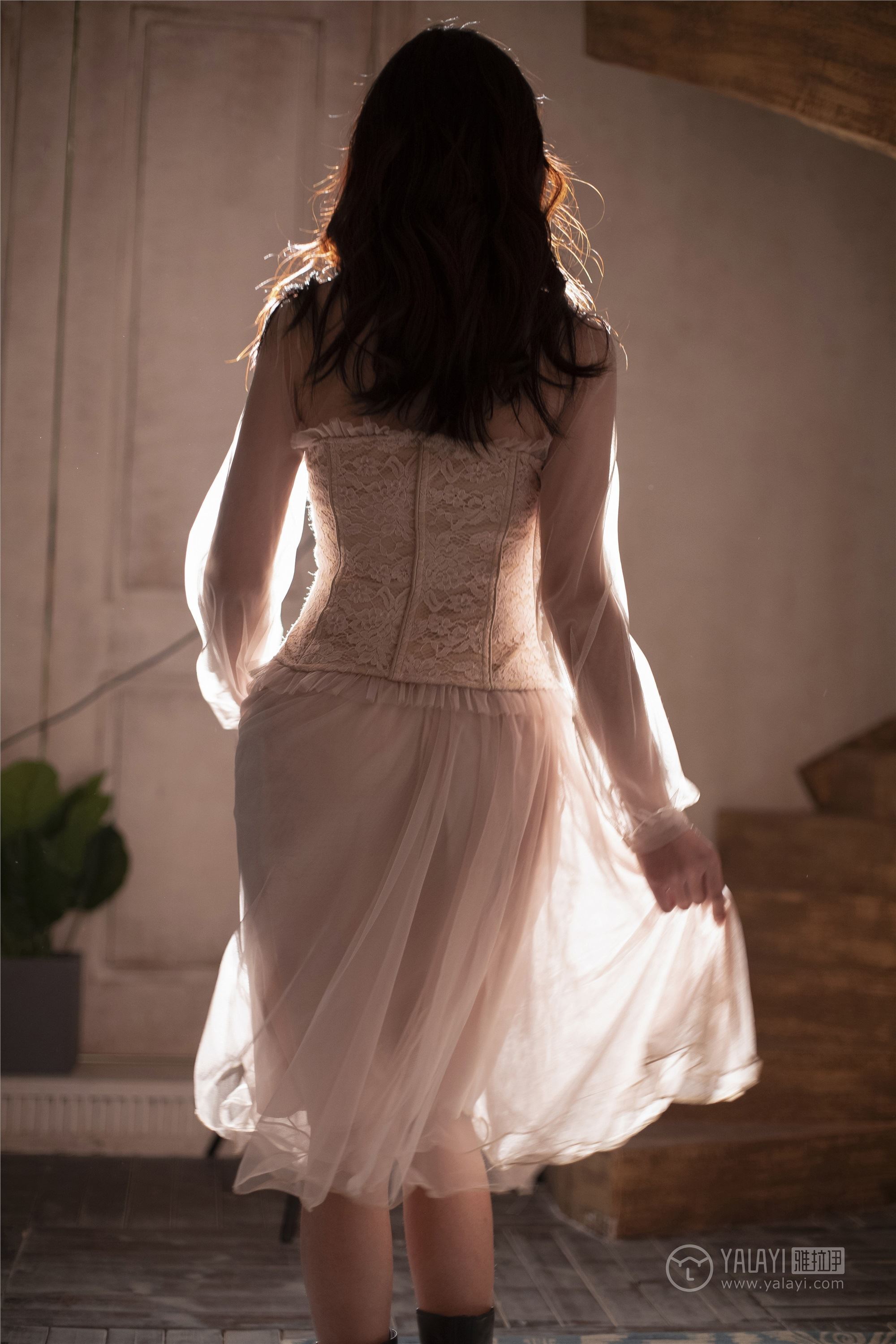 YALAYI雅拉伊 2019.03.28 No.227 蓝月 项兴咏