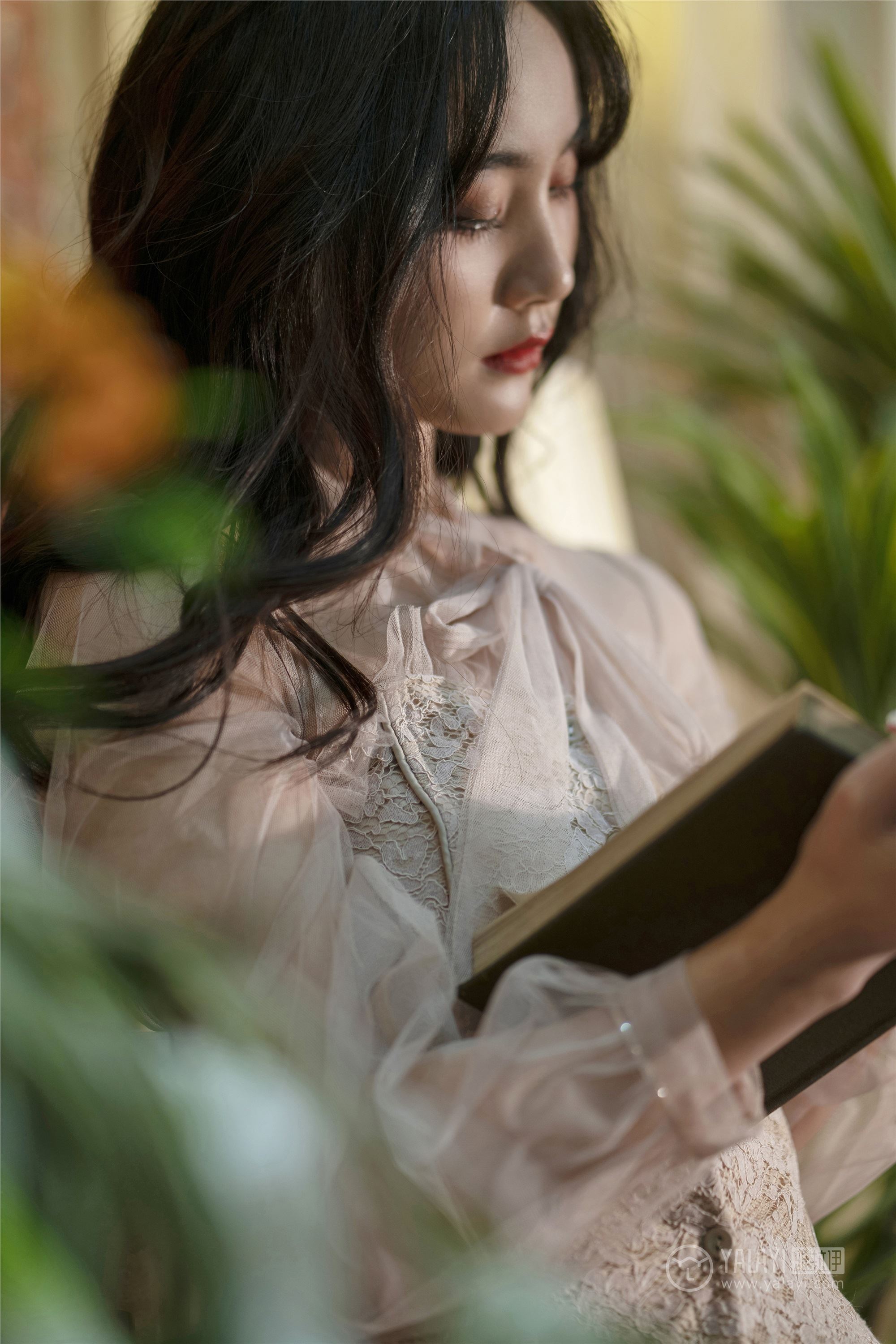 YALAYI雅拉伊 2019.03.28 No.227 蓝月 项兴咏