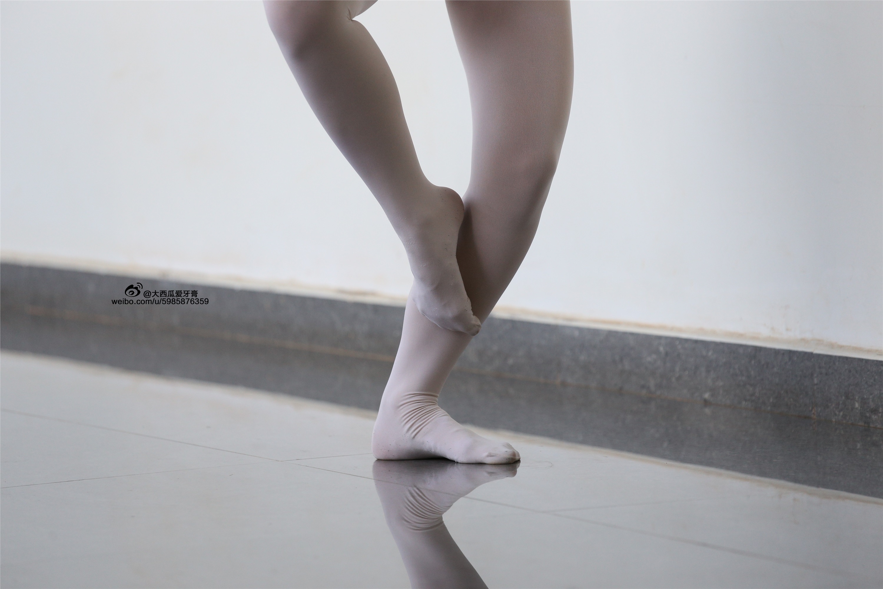 大西瓜美女图片 W008 舞蹈家1-文君32