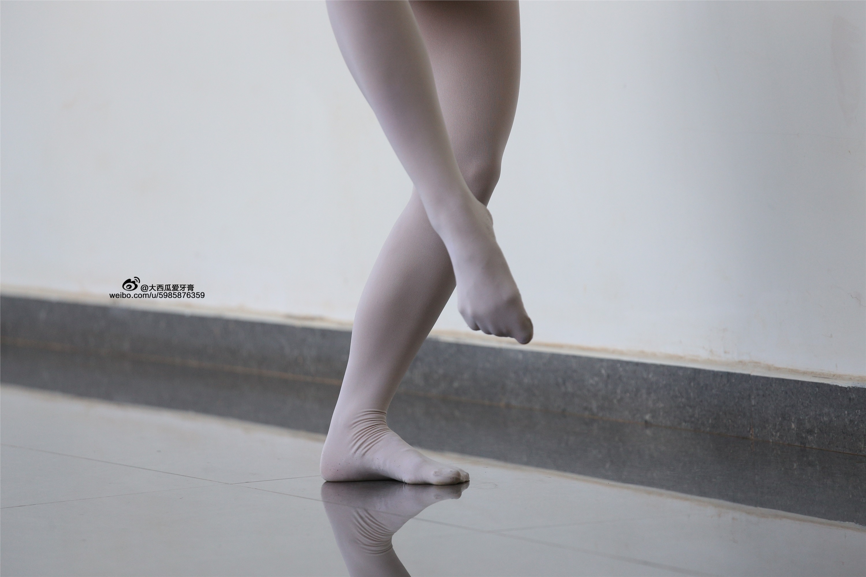 大西瓜美女图片 W008 舞蹈家1-文君32