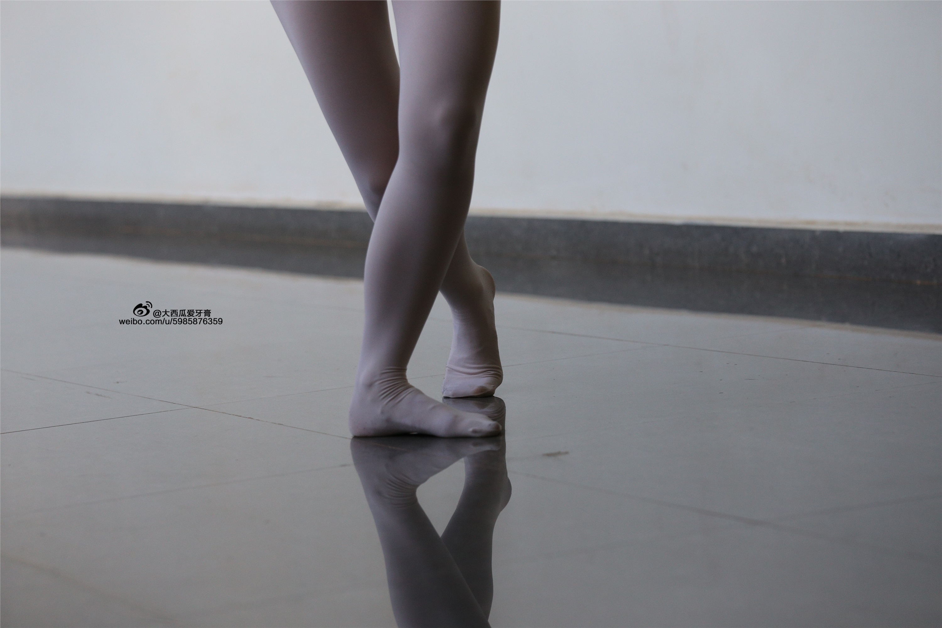 大西瓜美女图片 W008 舞蹈家1-文君32