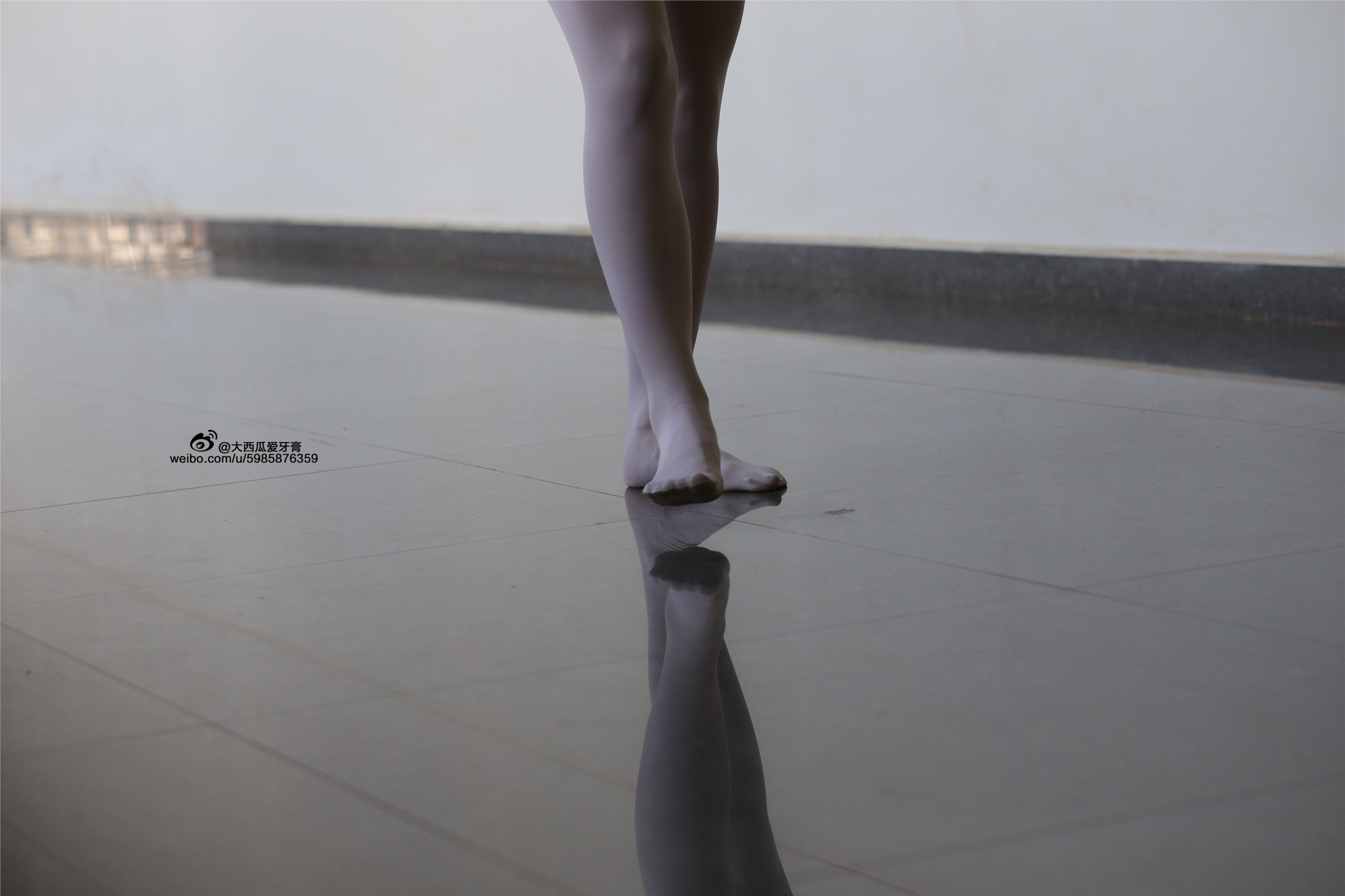 大西瓜美女图片 W008 舞蹈家1-文君32