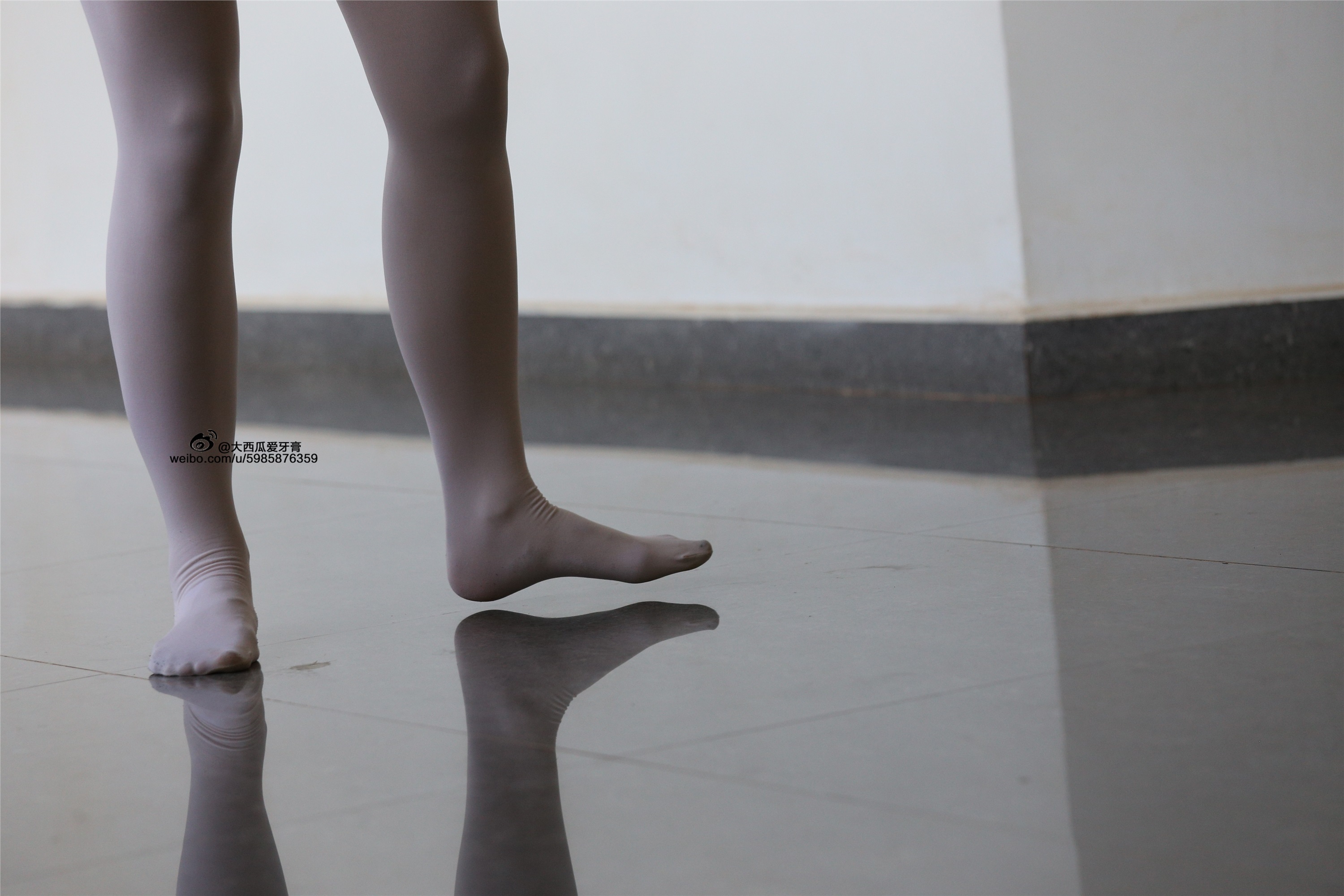 大西瓜美女图片 W008 舞蹈家1-文君32