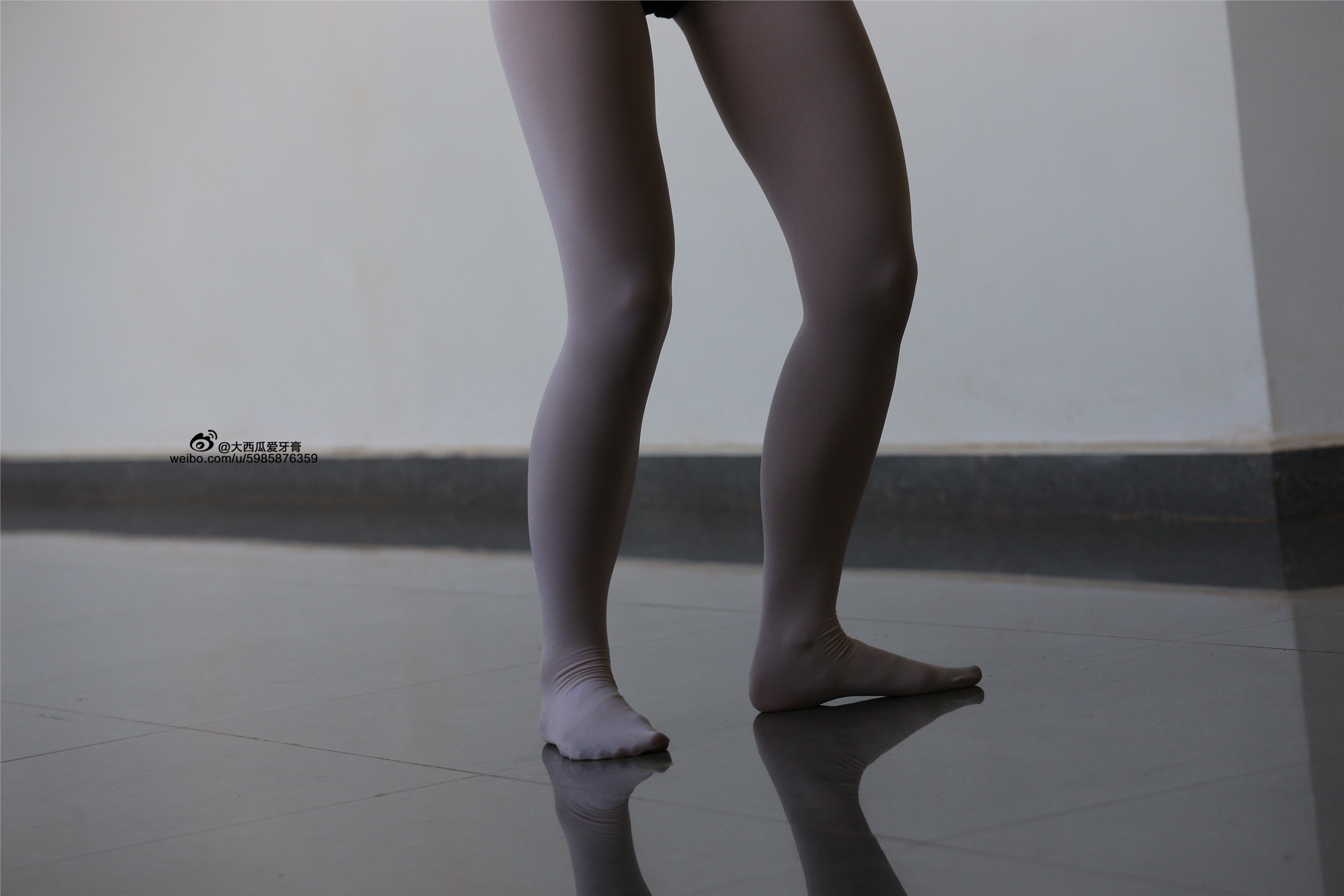 大西瓜美女图片 W008 舞蹈家1-文君32