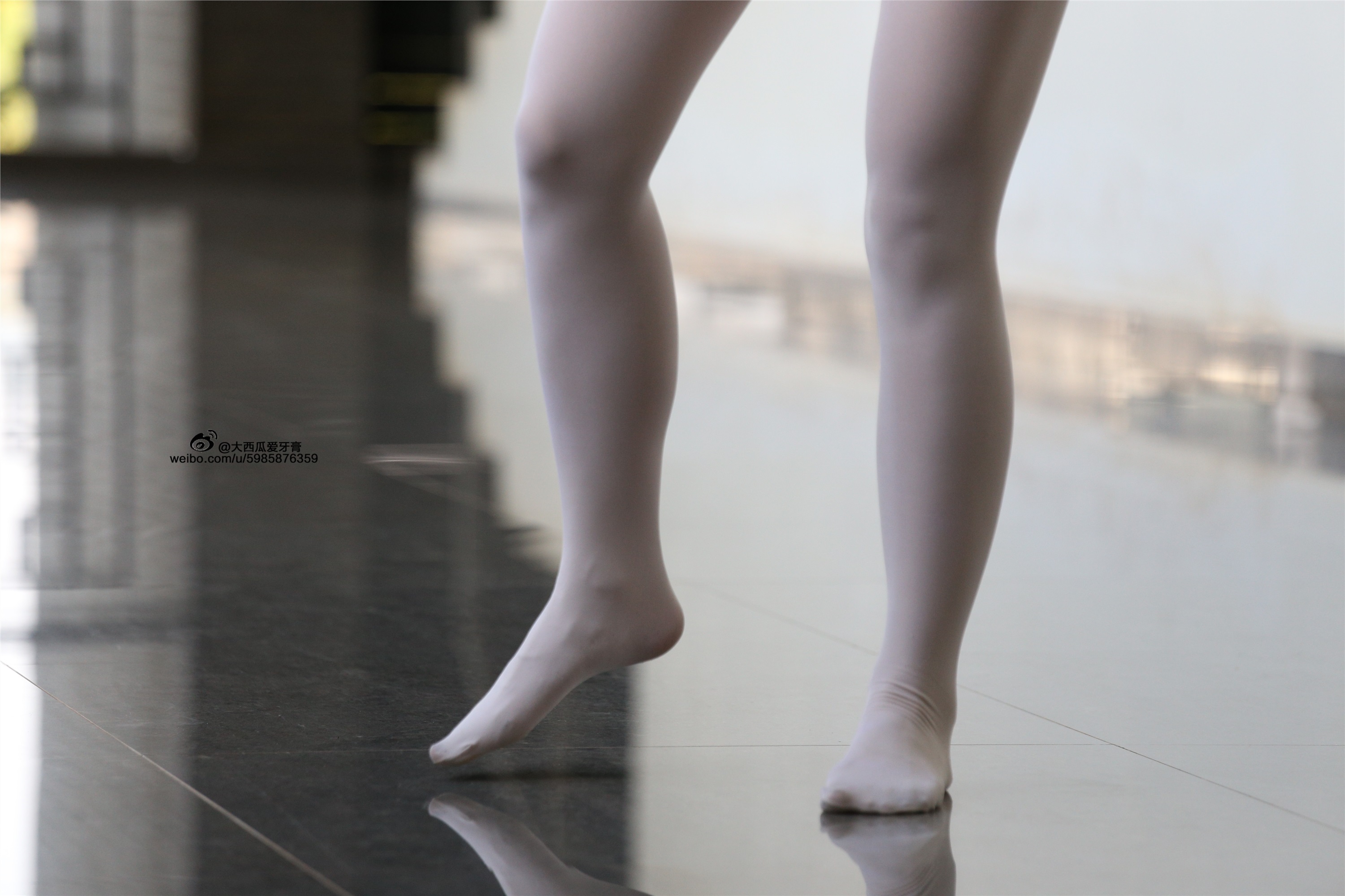 大西瓜美女图片 W008 舞蹈家1-文君33