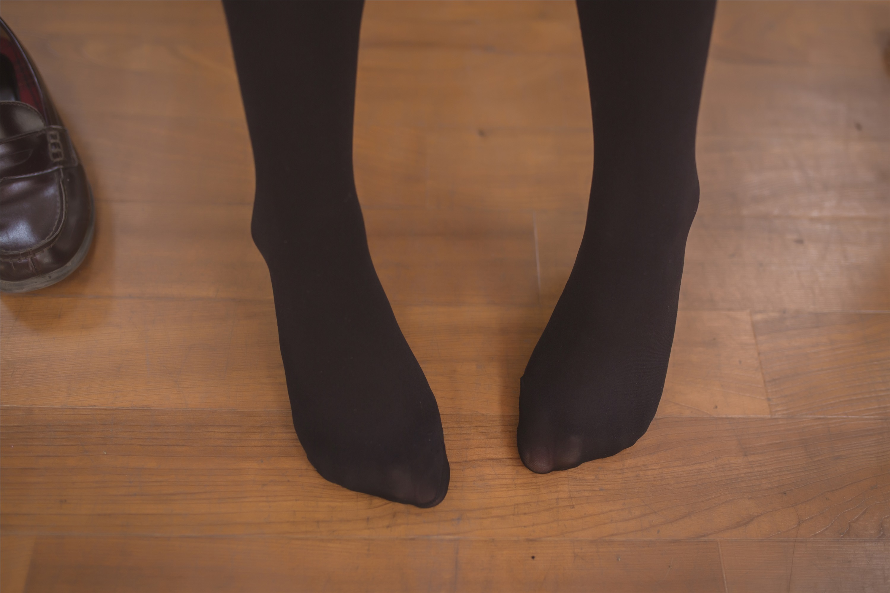 Yoko宅夏Cos - 黑丝JK