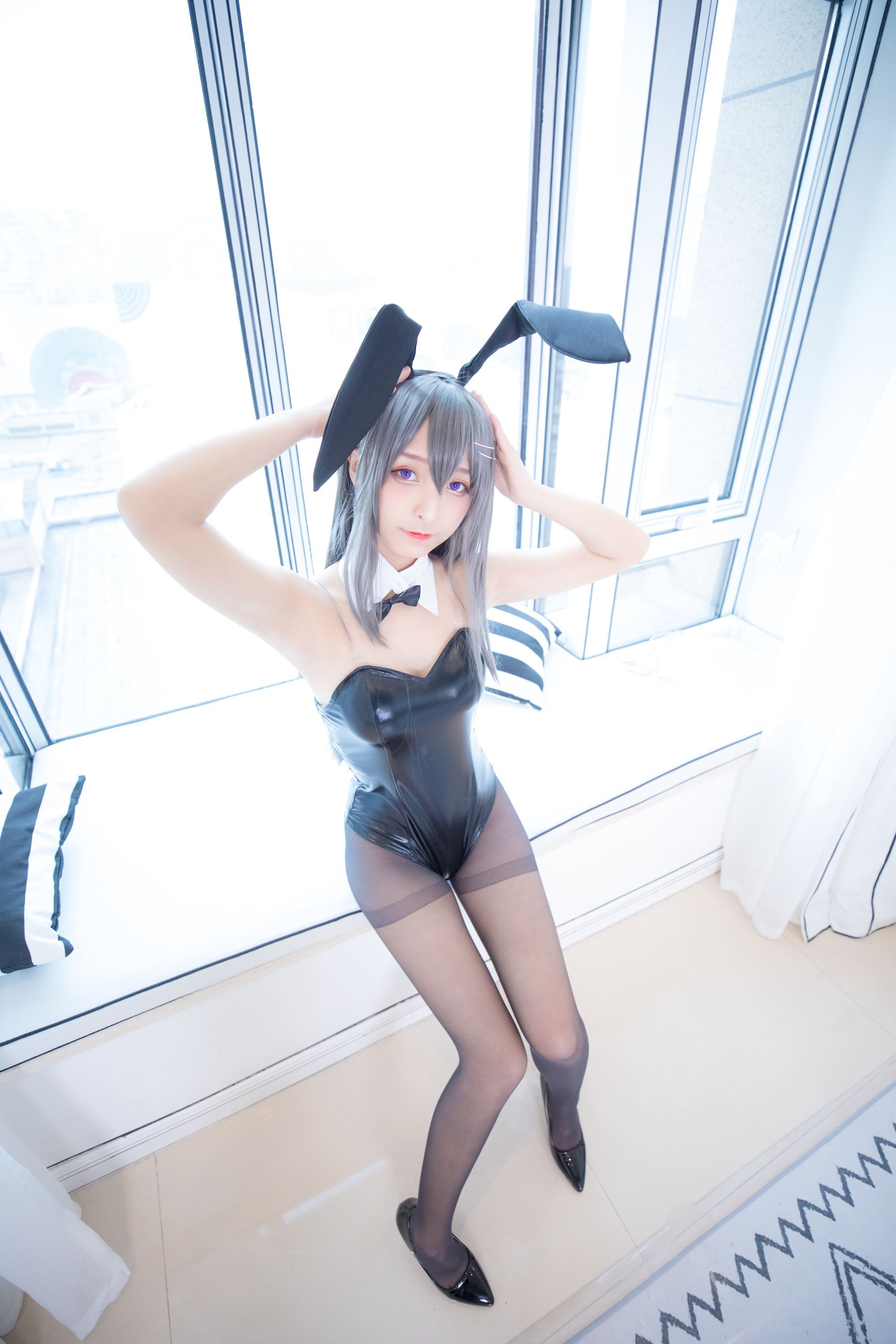 神楽板真冬 – 樱岛麻衣白昼梦